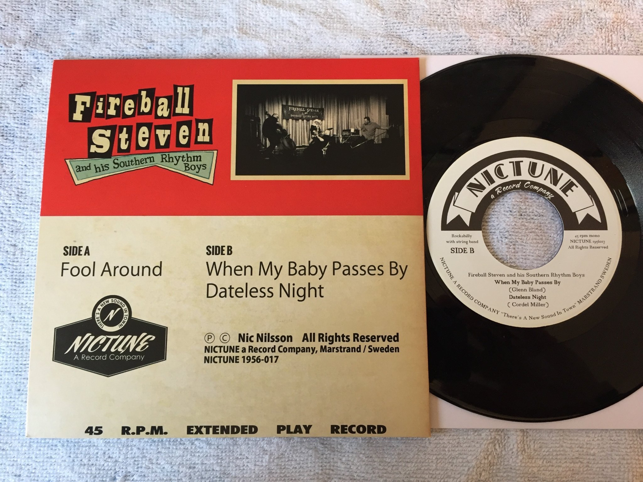 Omslagsbild för skivan FIREBALL STEVEN fool around 7"ep NICTUNE 1956-017 