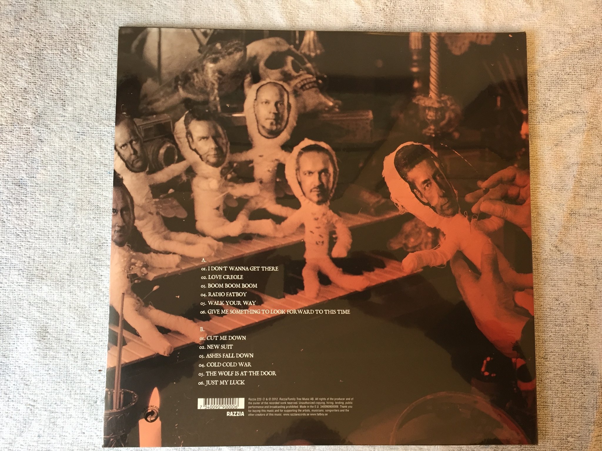 Omslagsbild för skivan FATBOY love creole LP -2012 Razzia 223