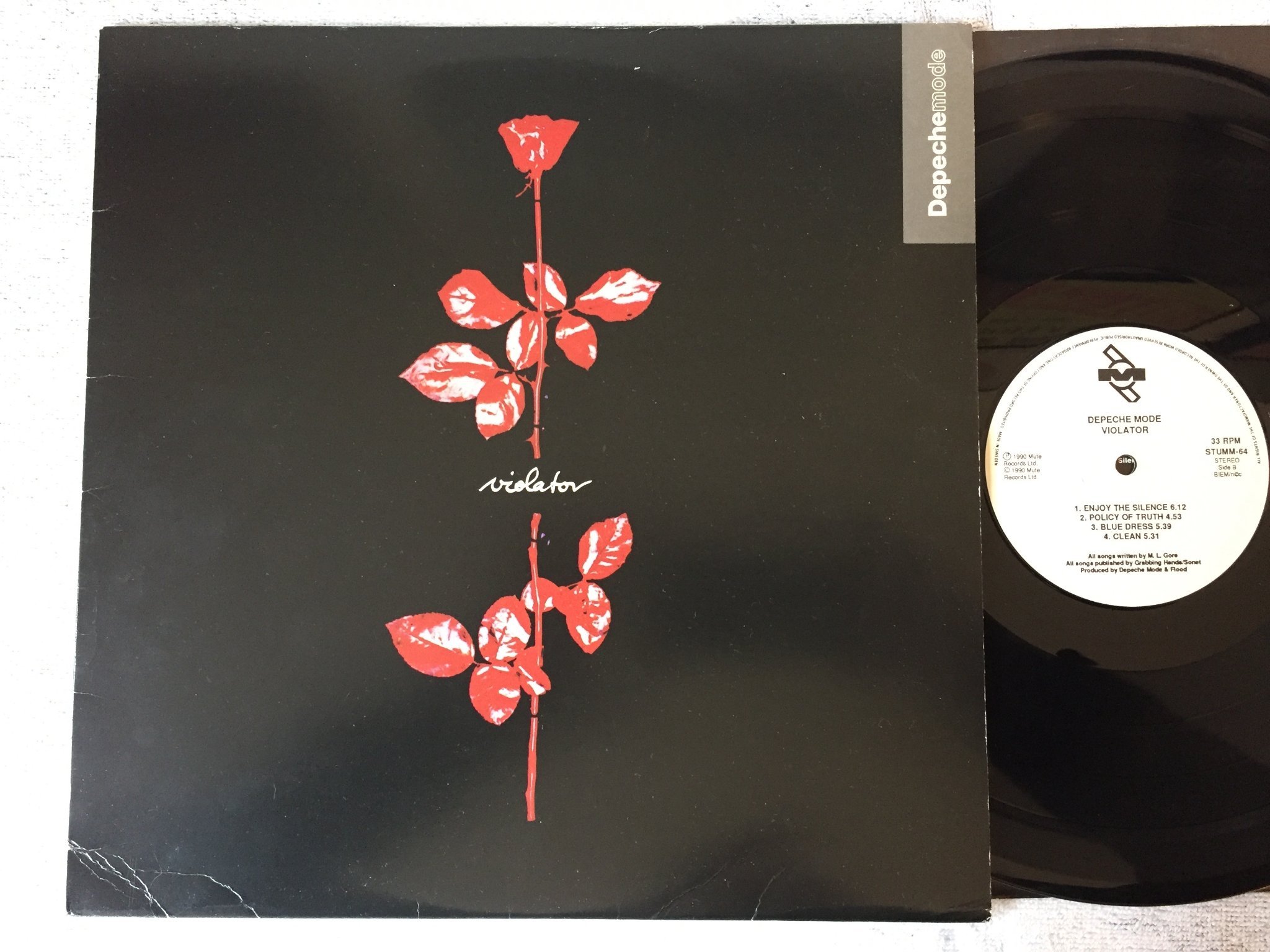 Omslagsbild för skivan DEPECHE MODE violator  LP -90 MUTE STUMM 64