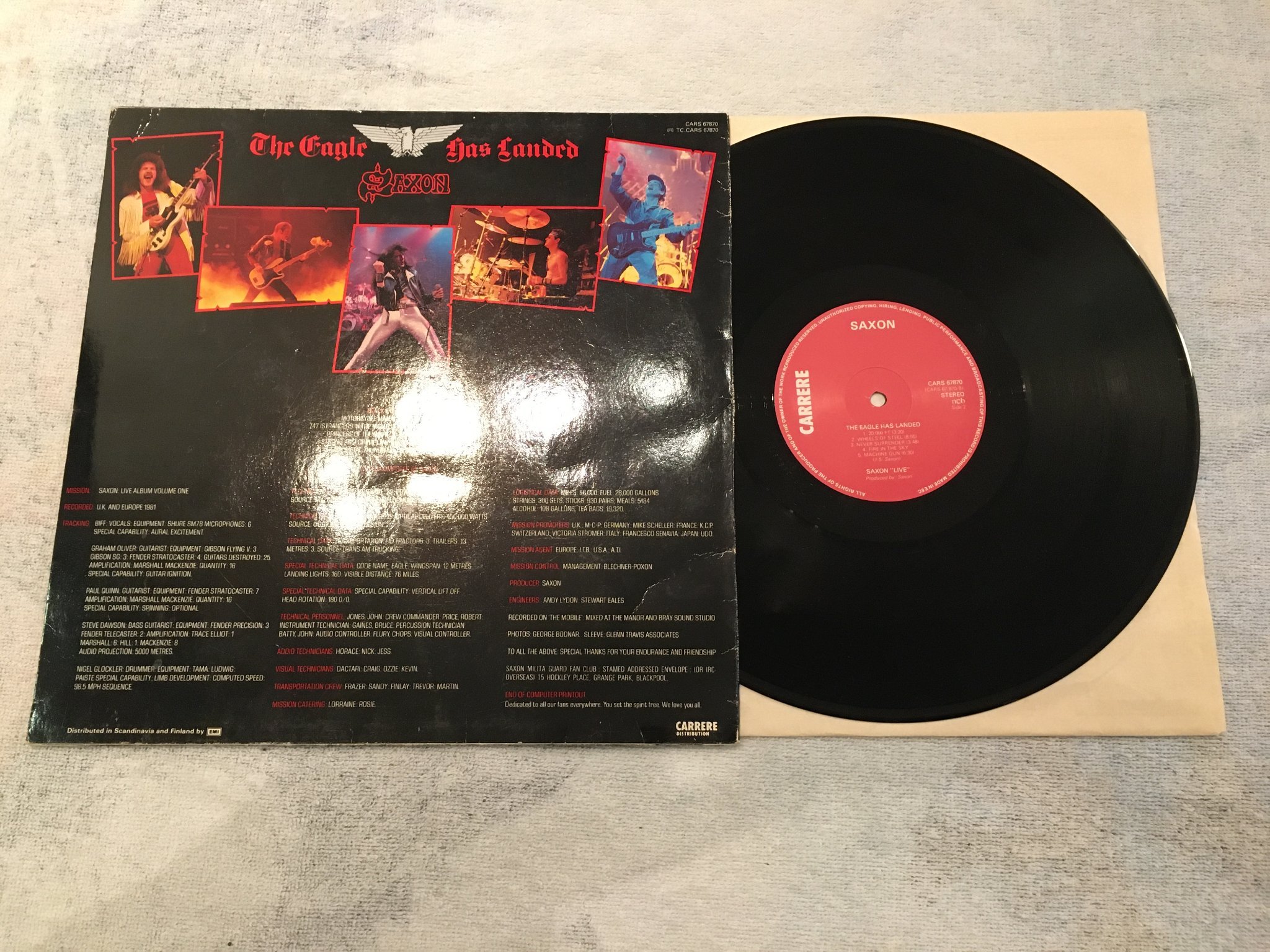 Omslagsbild för skivan SAXON the eagle has landed LP -82 CARRERE CARS 67870