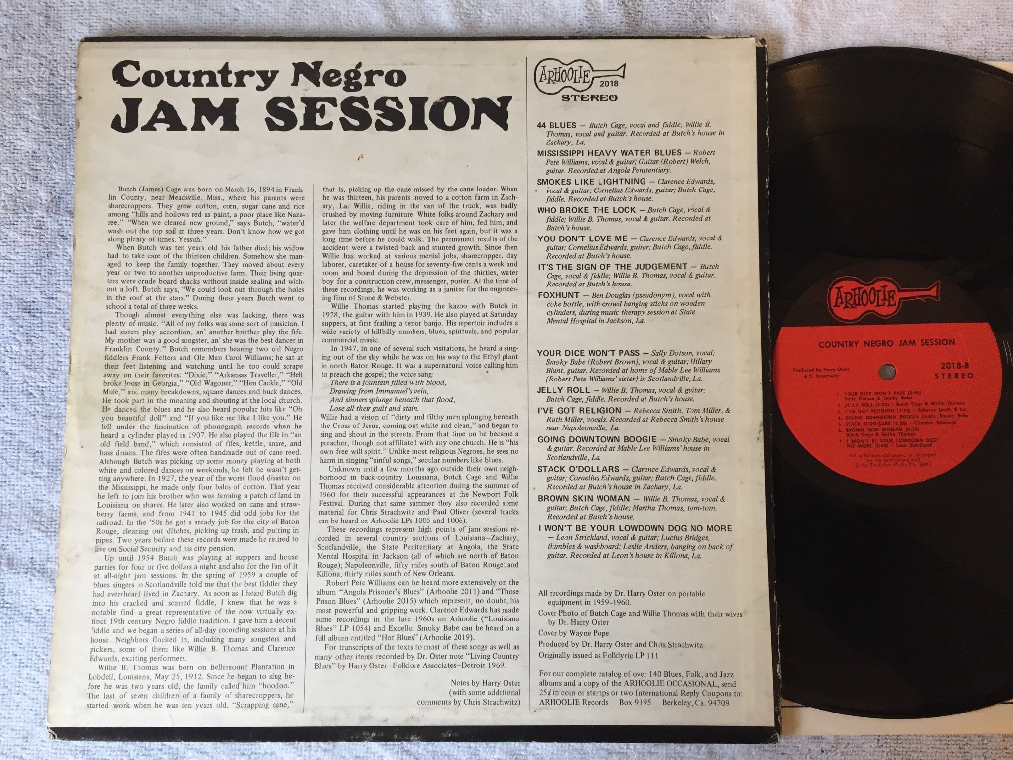 Omslagsbild för skivan BUTCH CAGE, WILLIE B & OTHERS Country Negro Jam Sessions LP US ARHOOLIE 2018