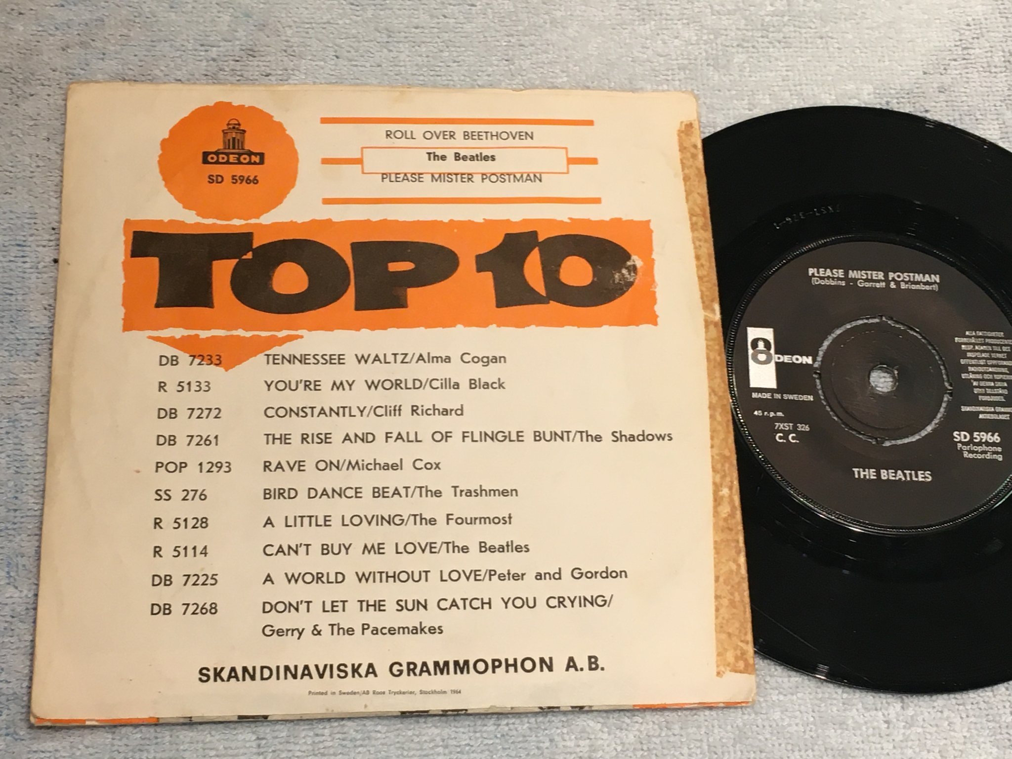 Omslagsbild för skivan THE BEATLES roll over Beethoven 7”single Swe ODEON SD 5966