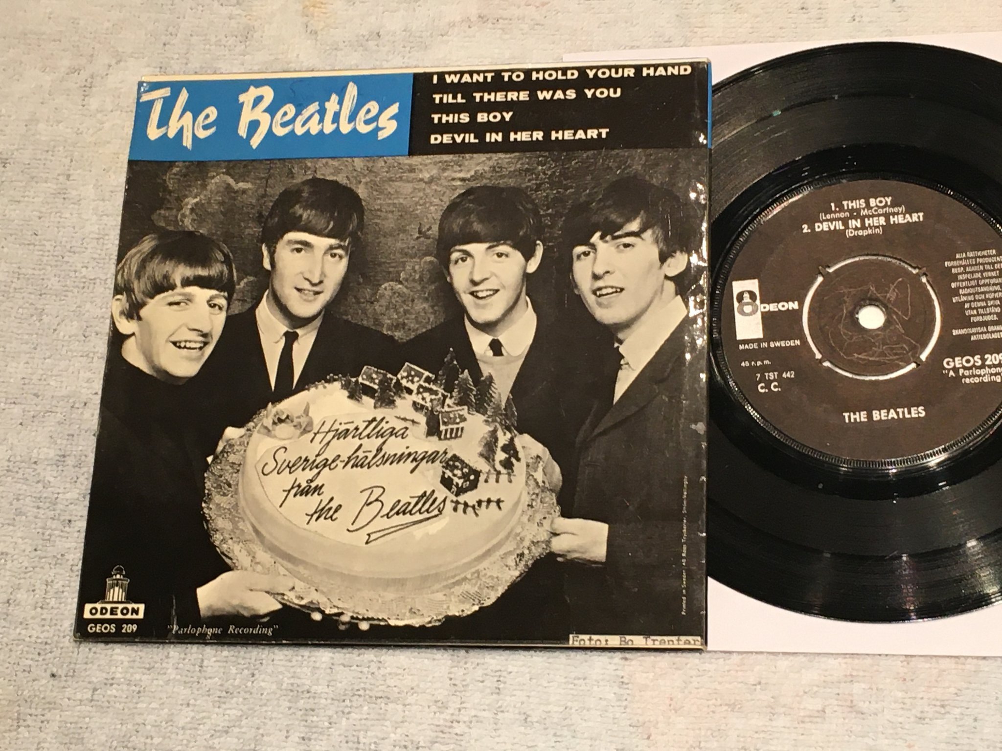 Omslagsbild för skivan THE BEATLES I want to hold… 7”single Swe ODEON GEOS 209