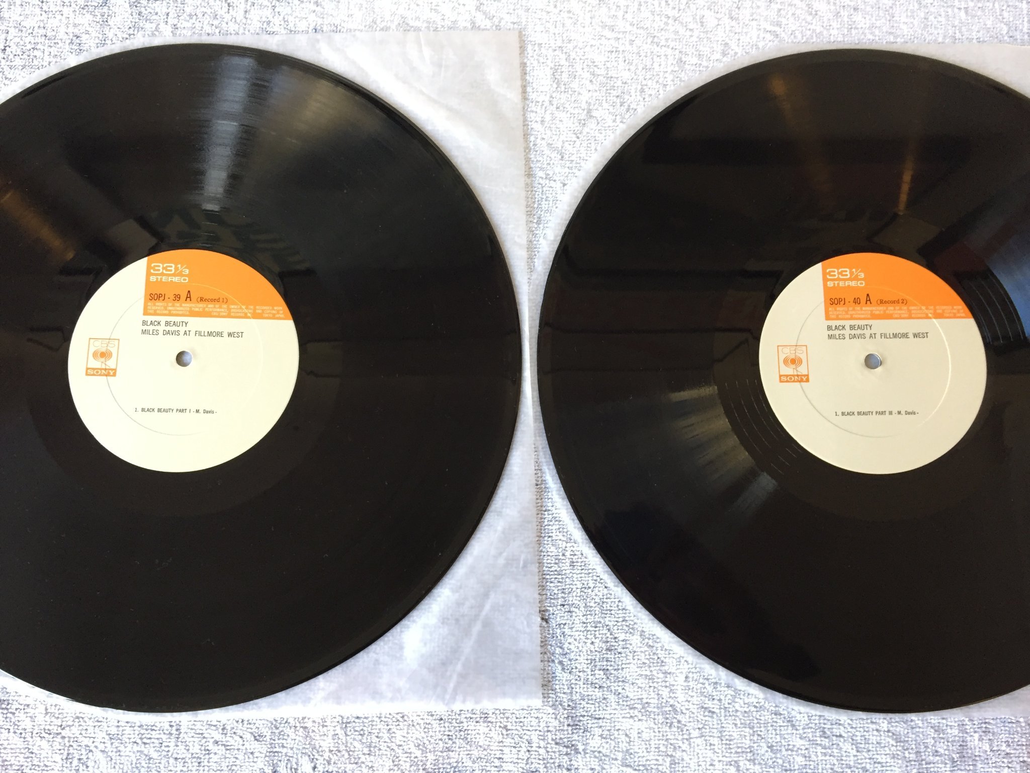 Omslagsbild för skivan MILES DAVIS  Black Beauty 2xLP -73 Japan CBS/SONY SOPJ 39-40