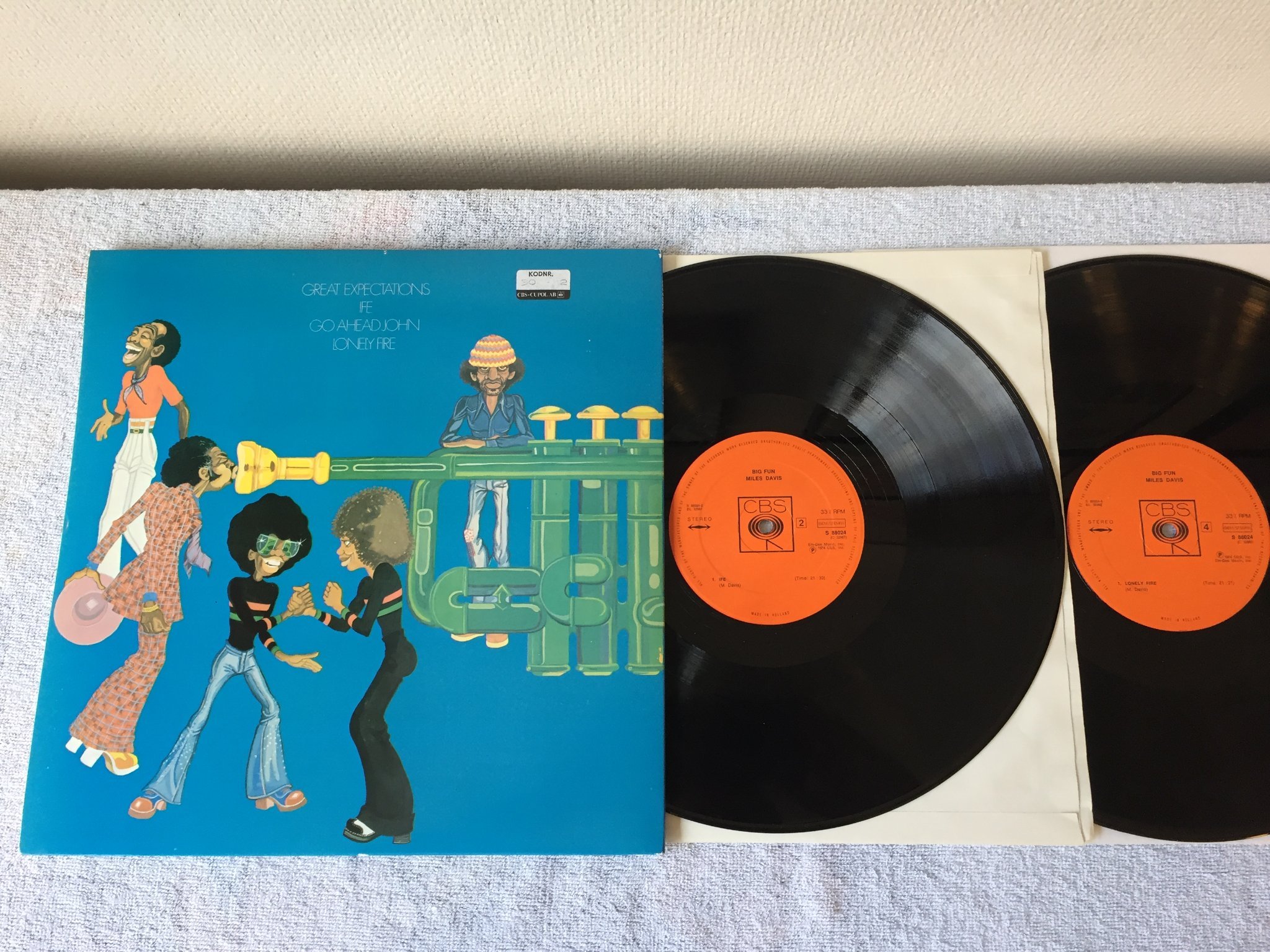 Omslagsbild för skivan Miles Davis - big fun 2xLP -74 Hol CBS 88024