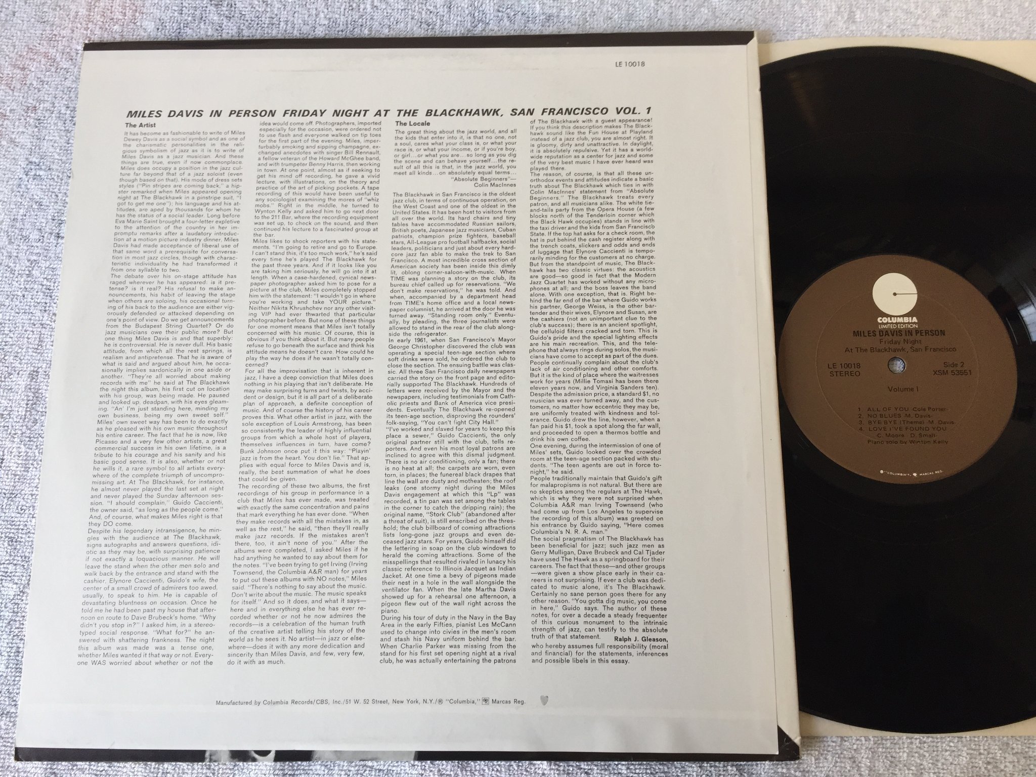 Omslagsbild för skivan Miles Davis - in person Vol 1 LP US COLUMBIA LTD ED LE 10018