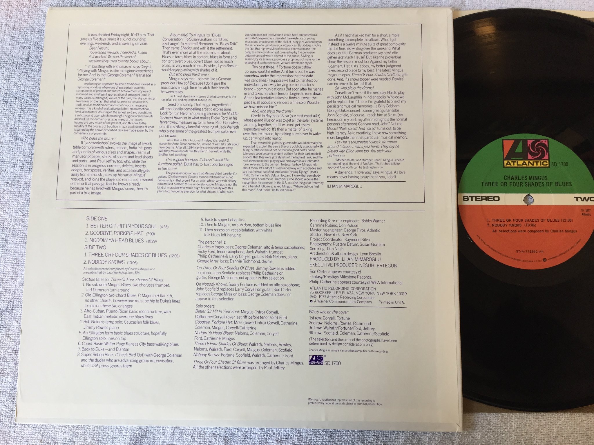 Omslagsbild för skivan CHARLES MINGUS three or four shades of blues LP -77 US ATLANTIC SD 1700