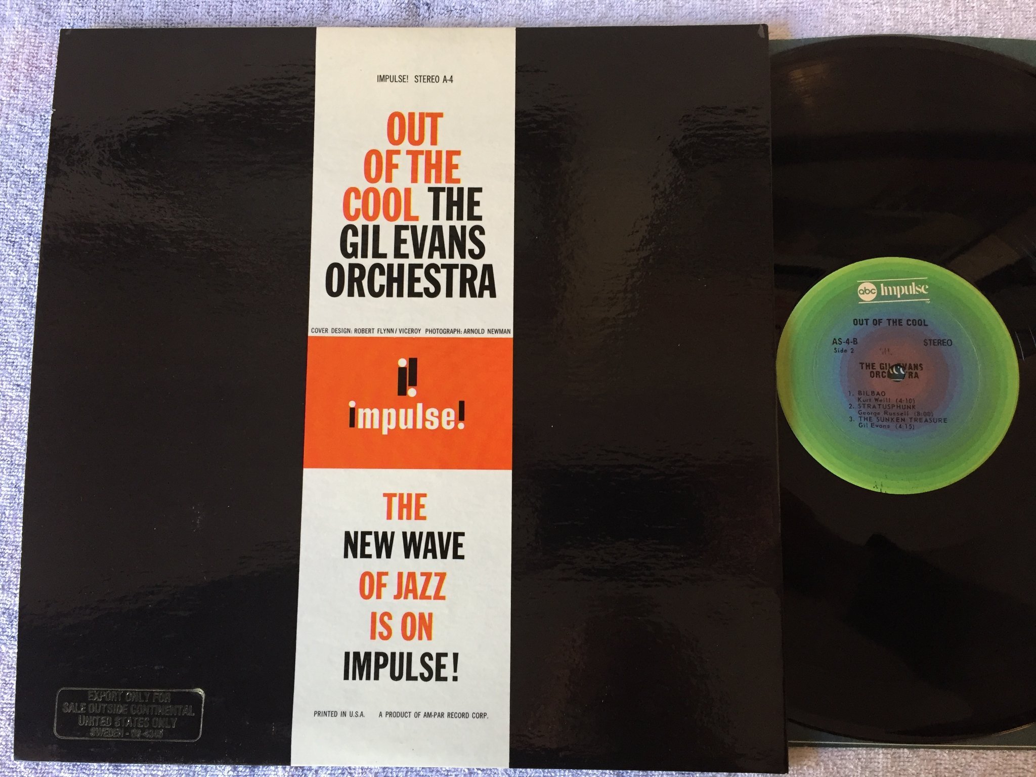 Omslagsbild för skivan THE GIL EVANS ORCHESTRA out of the cool LP US ABC/IMPULSE AS-4