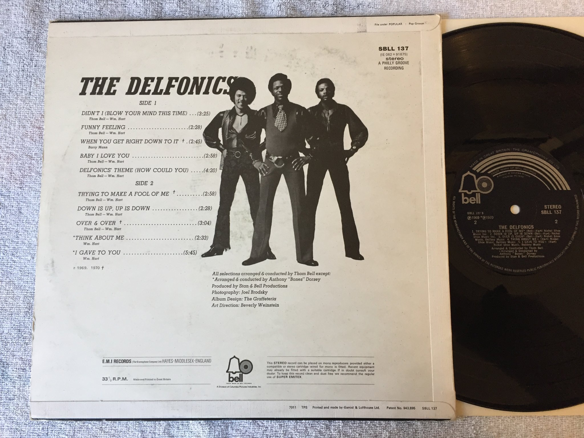 Omslagsbild för skivan THE DELFONICS s/t LP -70 UK BELL SBLL 137 classic sweet soul 