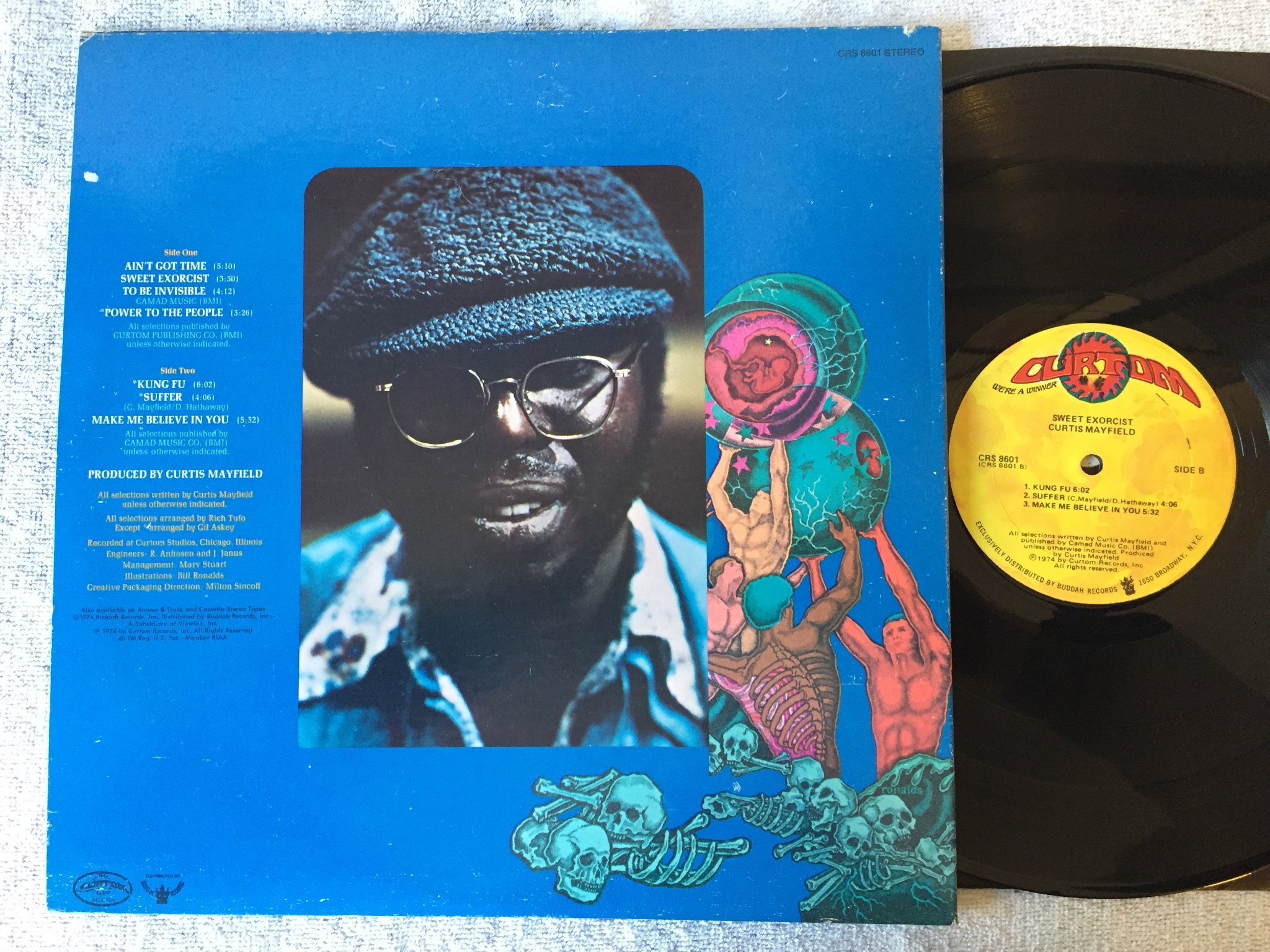 Omslagsbild för skivan CURTIS MAYFIELD sweet exorcist LP -74 US CURTOM CRS 8601 