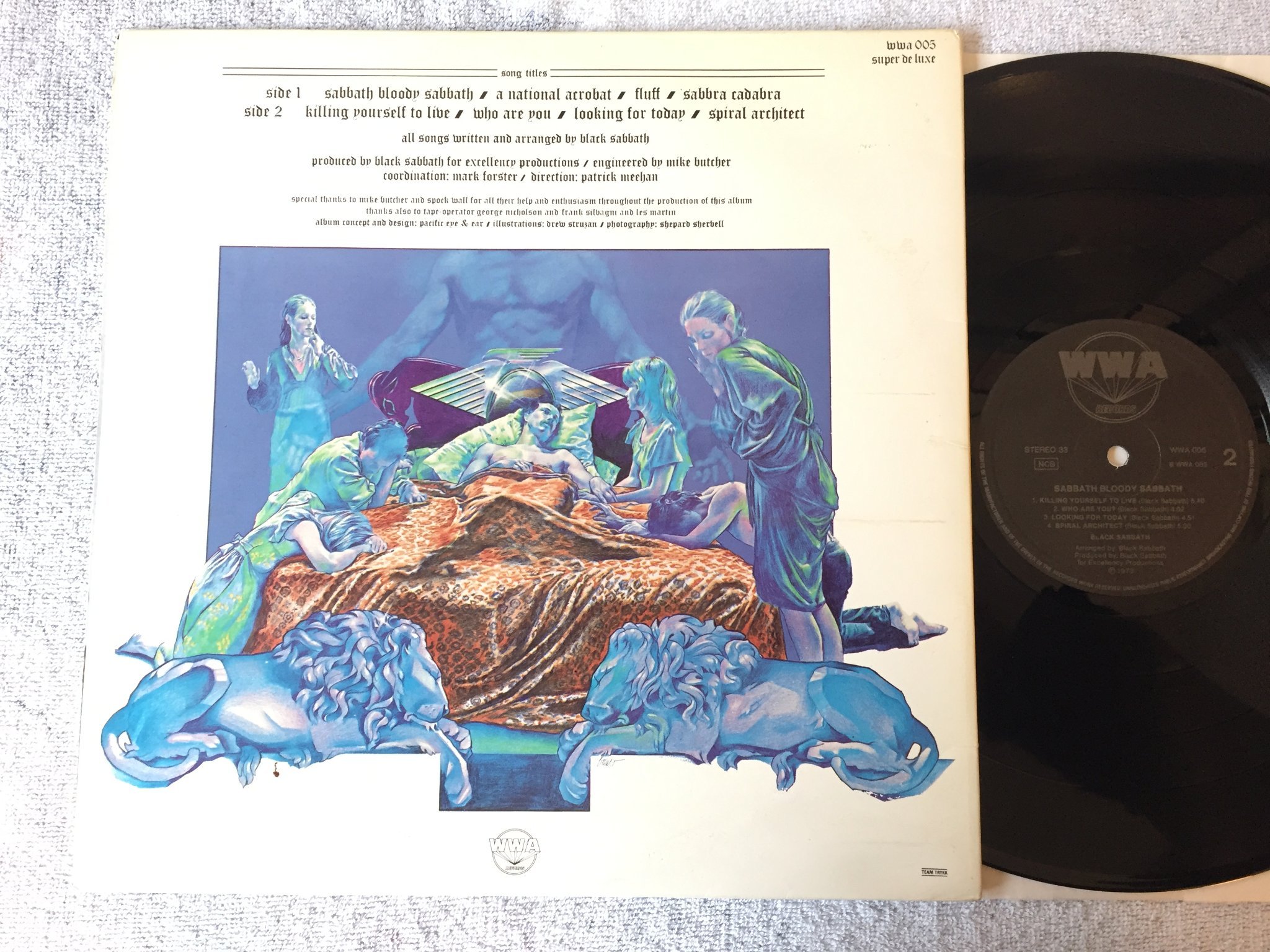 Omslagsbild för skivan BLACK SABBATH sabbath bloody sabbath LP  WWA 005