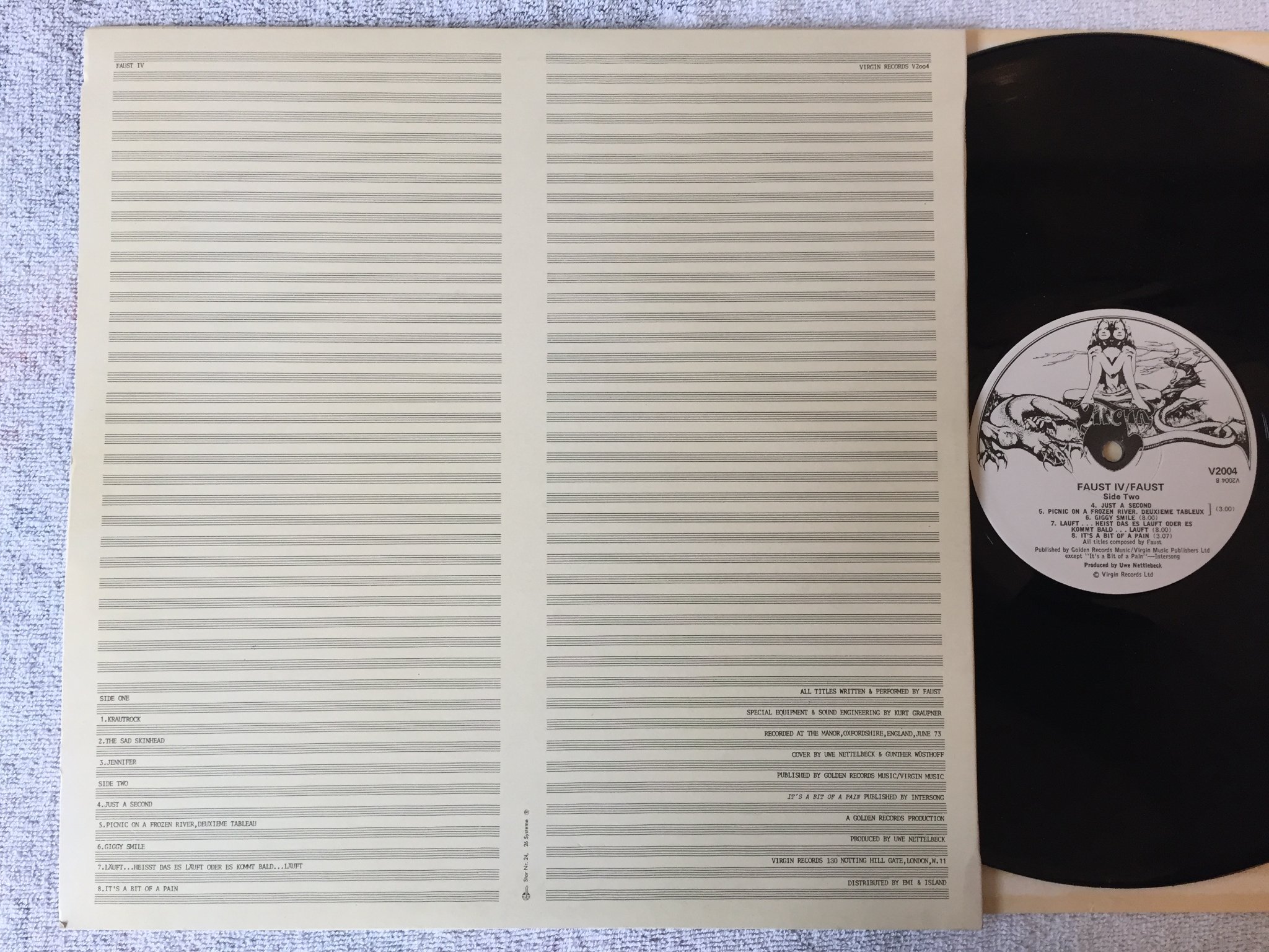 Omslagsbild för skivan THE FAUST Faust IV  LP -73 UK VIRGIN V 2004