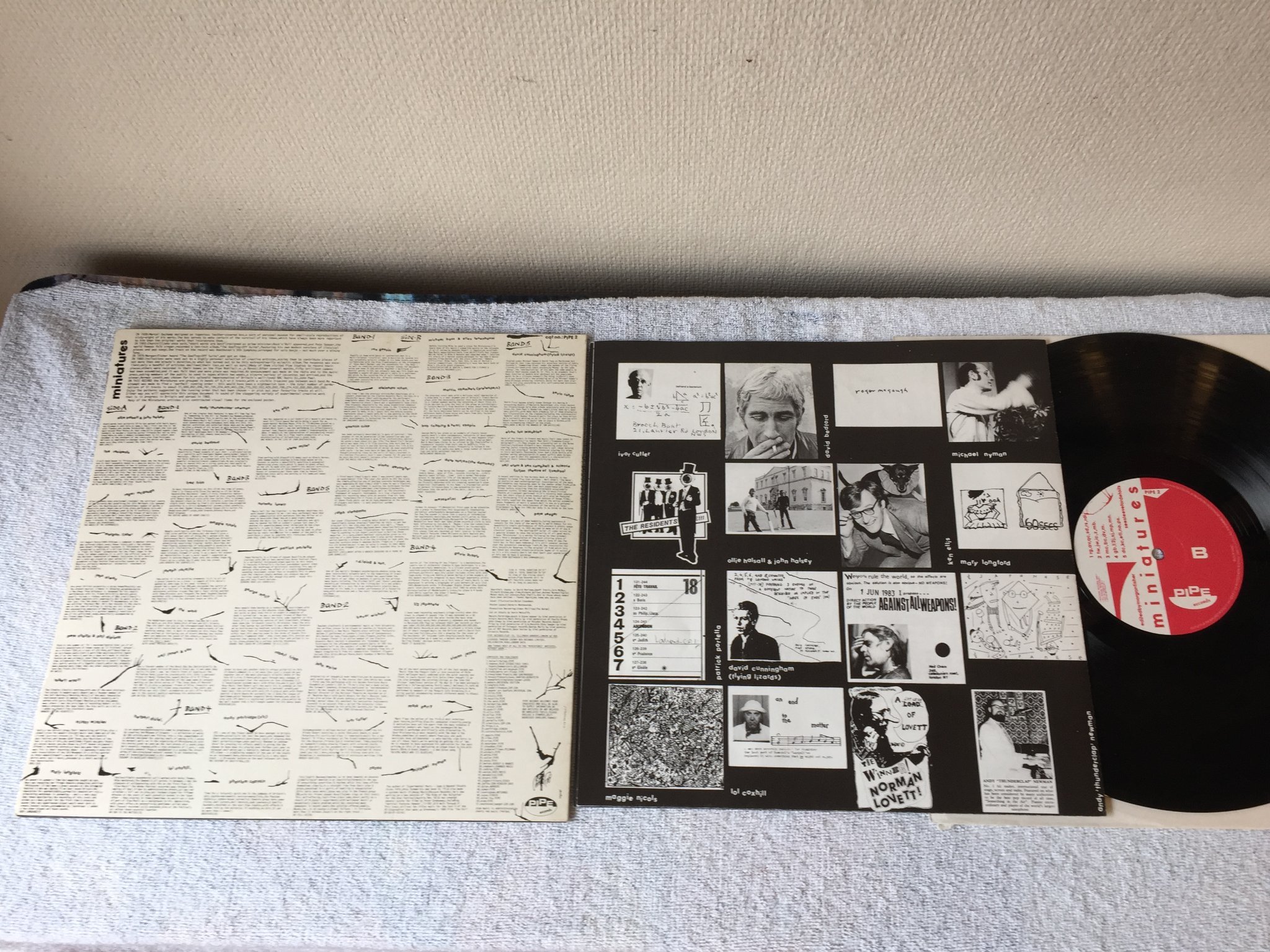 Omslagsbild för skivan V/A Miniatures LP -80 UK pipe 2 ALTERNATIVE abstract ELECTRONIC