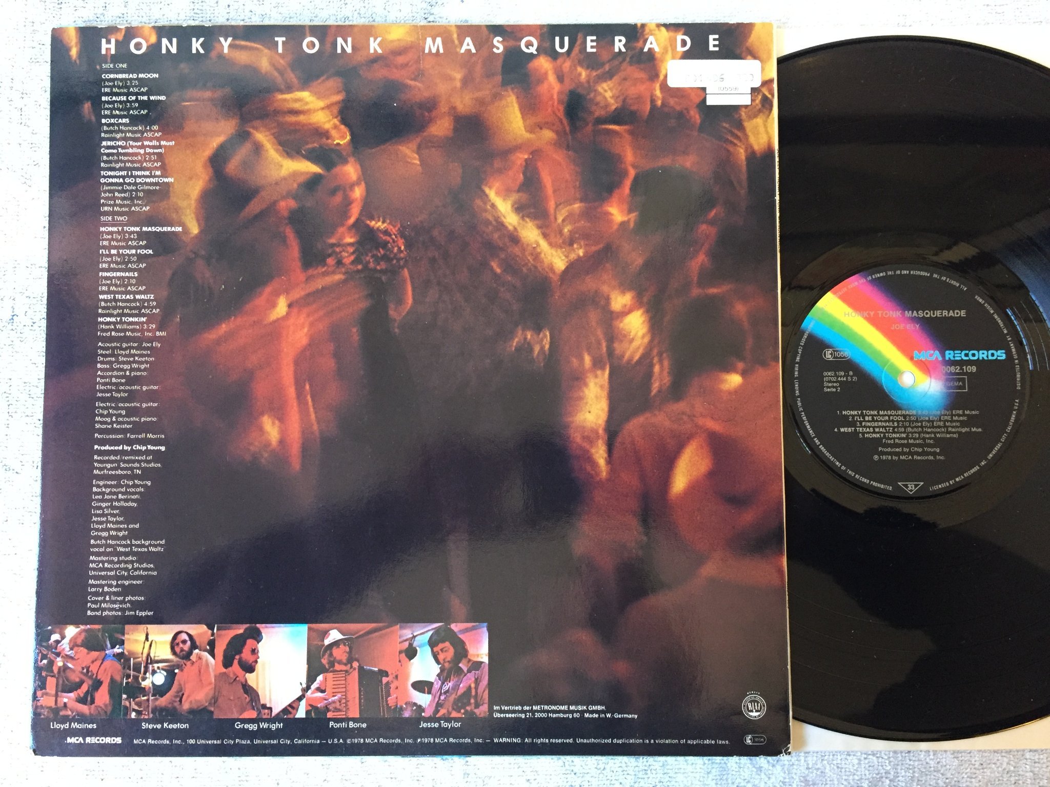 Omslagsbild för skivan JOE ELY honky Tony masquerade LP -78 Ger MCA 0062109