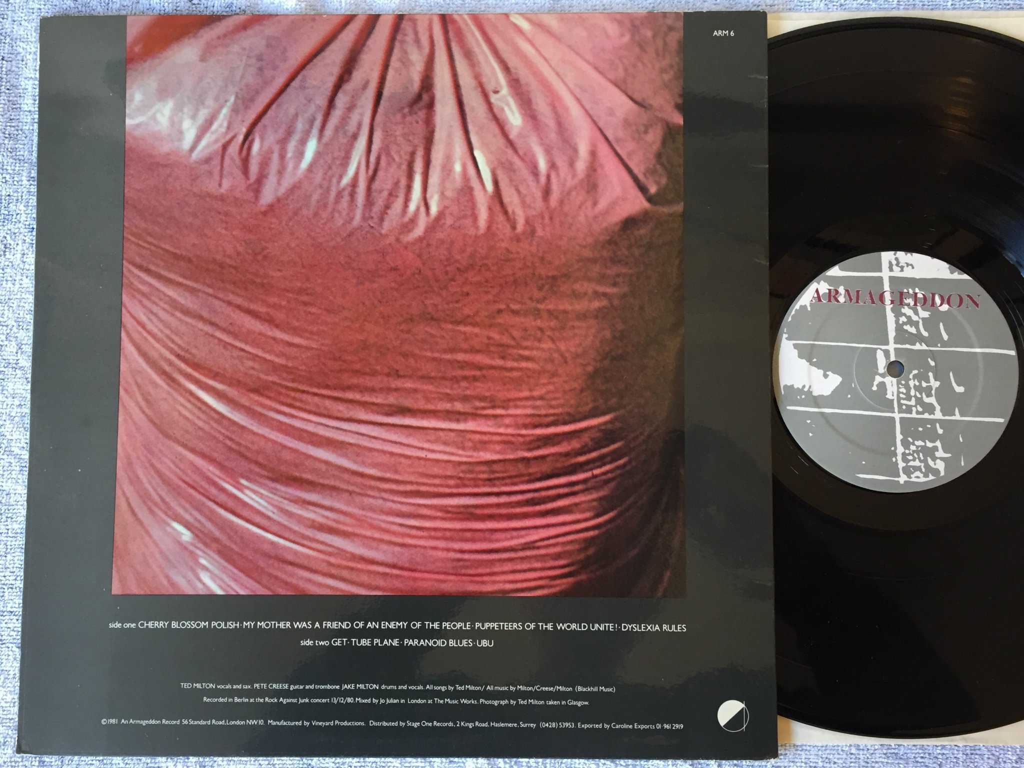 Omslagsbild för skivan BLURT in Berlin LP -81 UK ARMAGEDDON ARM 6