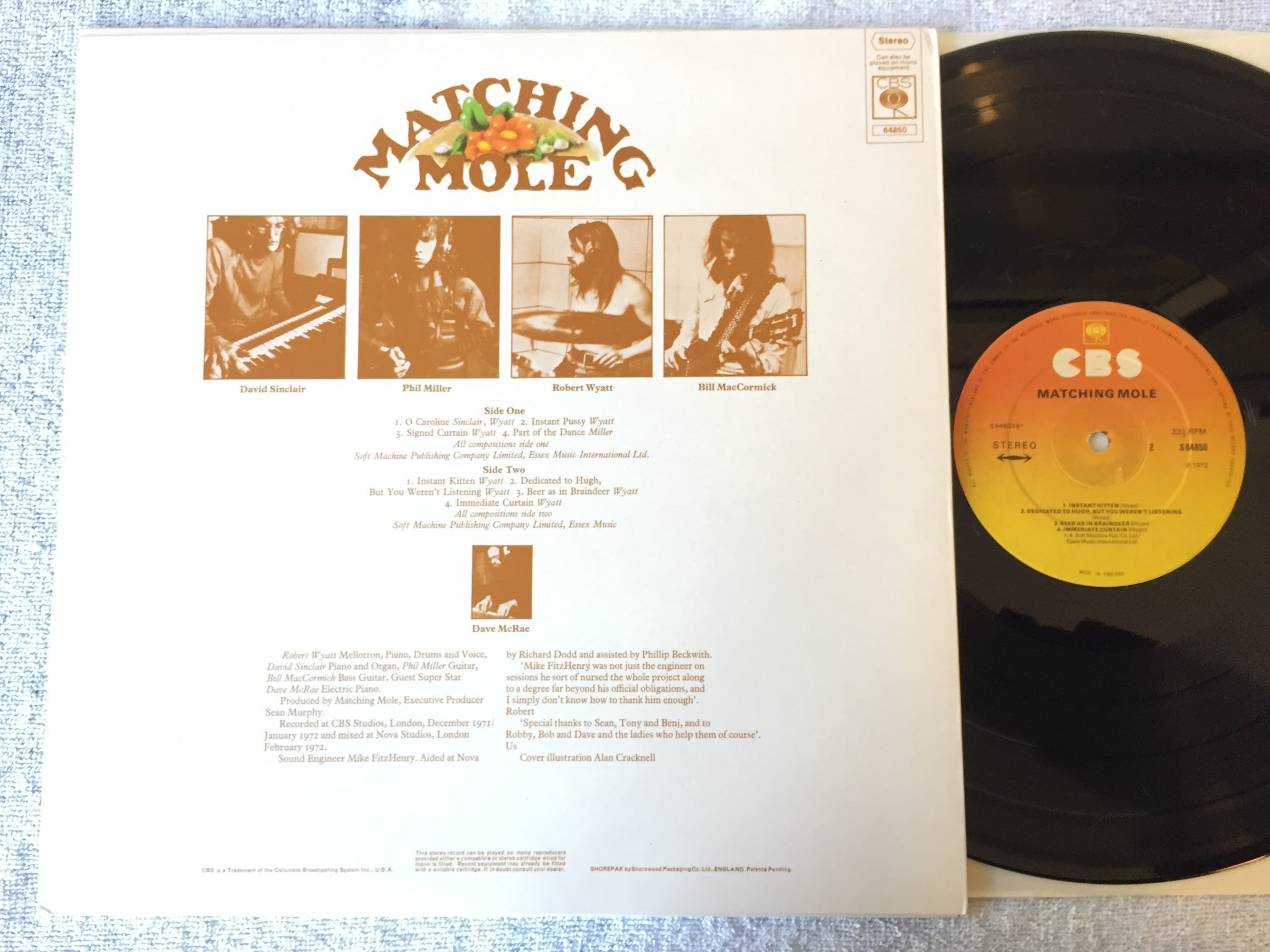 Omslagsbild för skivan MATCHING MOLE s/t LP UK CBS S 64850