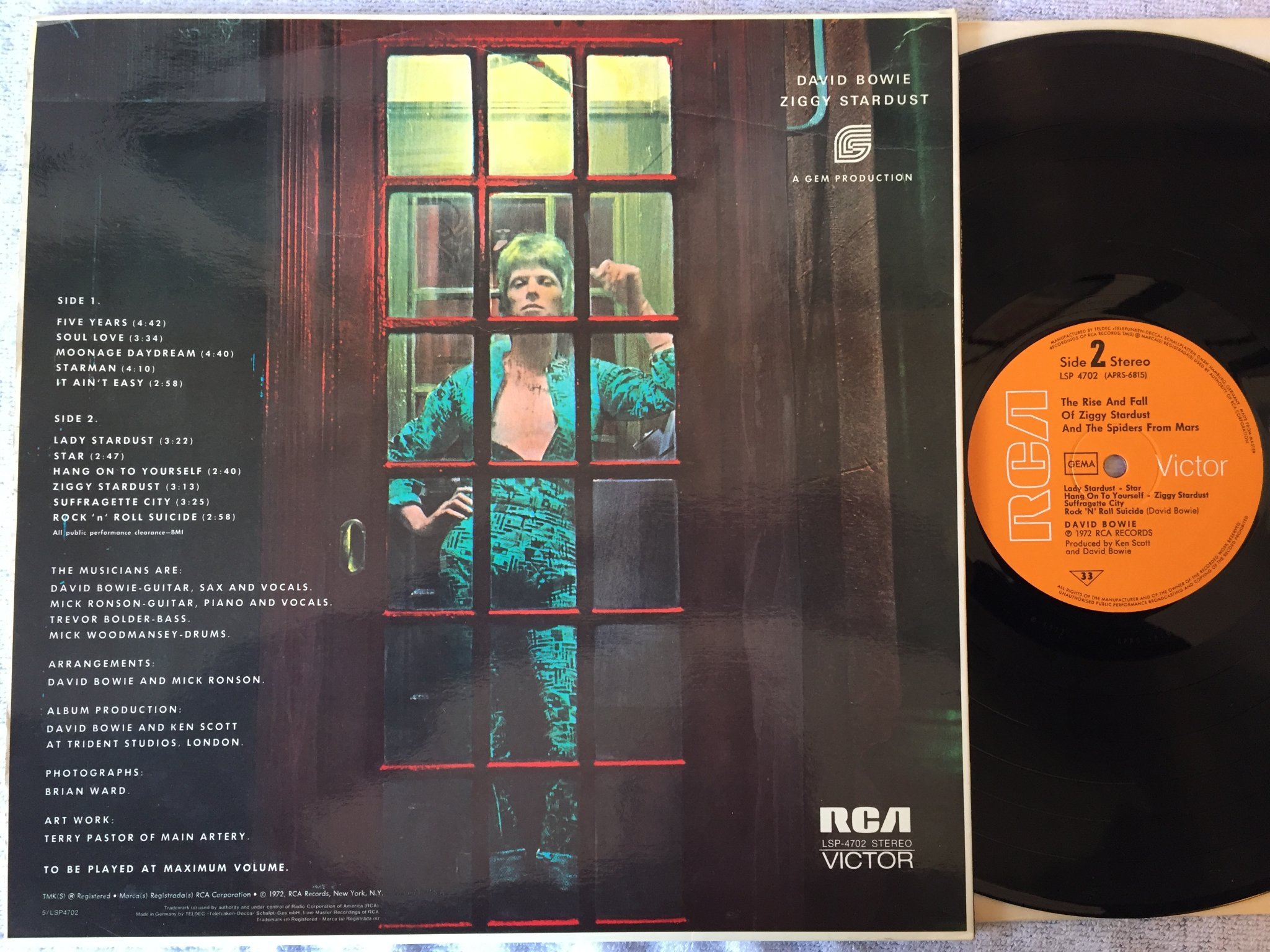 Omslagsbild för skivan DAVID BOWIE the rise and fall….LP -72 Ger RCA LSP 4702