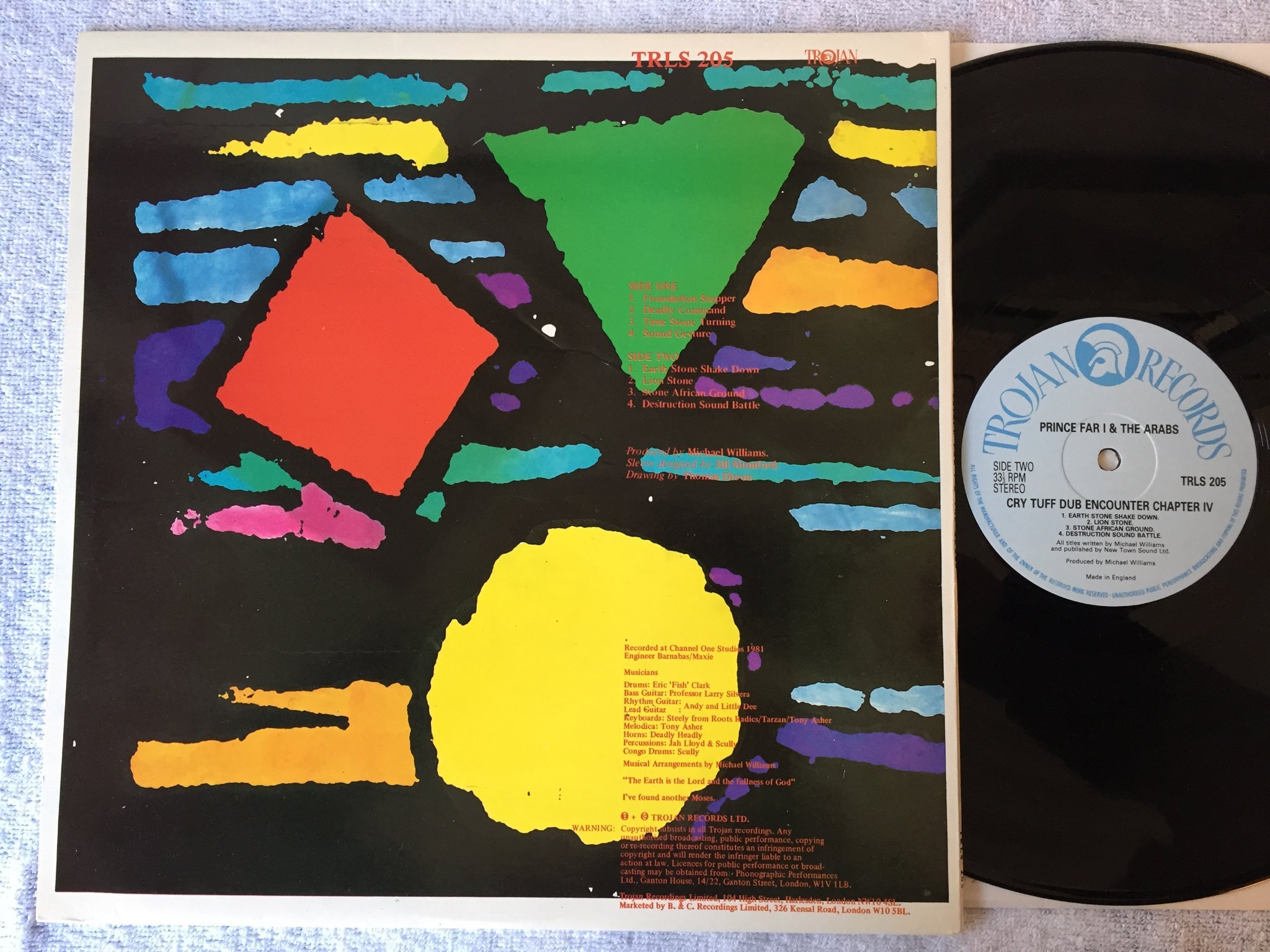 Omslagsbild för skivan PRINCE FAR I & THE ARABS cry tuff dub encounter part IV LP -81 UK TROJAN TRLS 20