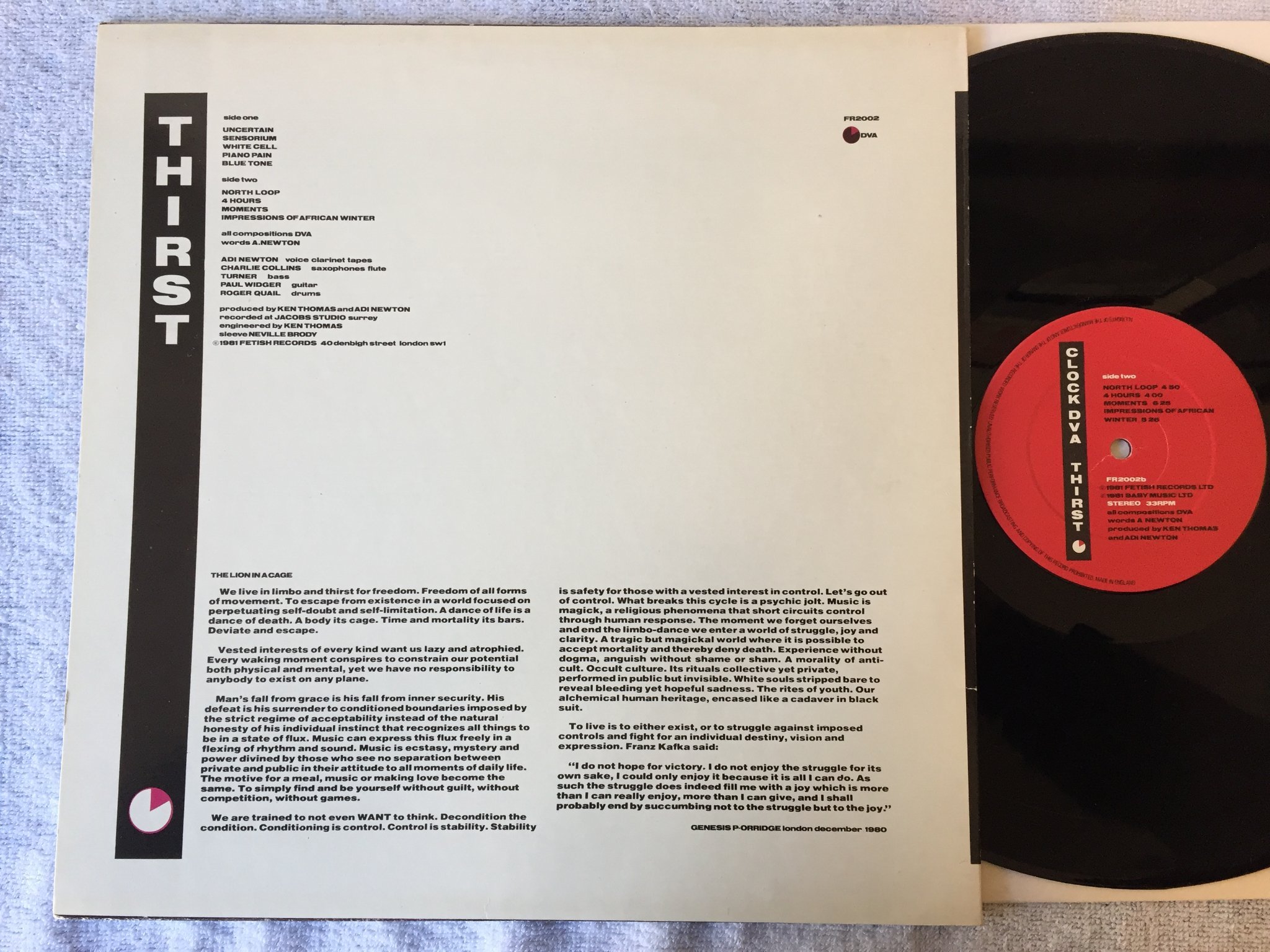 Omslagsbild för skivan CLOCK DVA thirst LP -81 UK FETISH FR 2002 1st pressing POSTPUNK