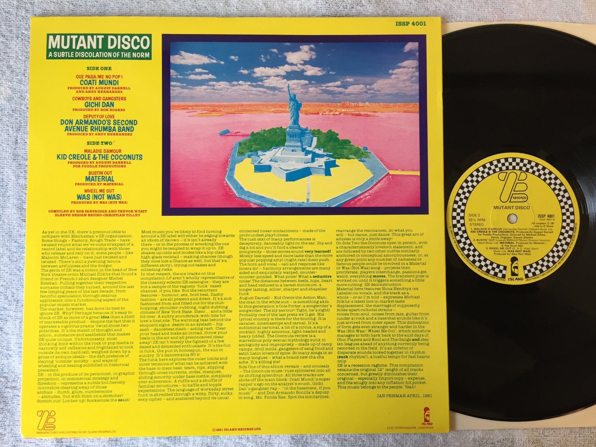 Omslagsbild för skivan V/A mutant disco LP -81 UK ZE RECORDS ISSP 4001