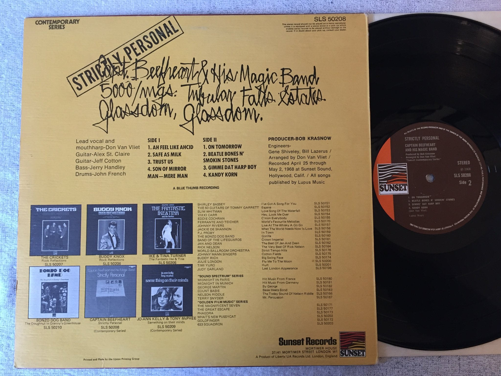 Omslagsbild för skivan CAPTAIN BEEFHEART AND HIS MAGICAL BAND strictly personal LP -68 UK SUNSET SLS 50