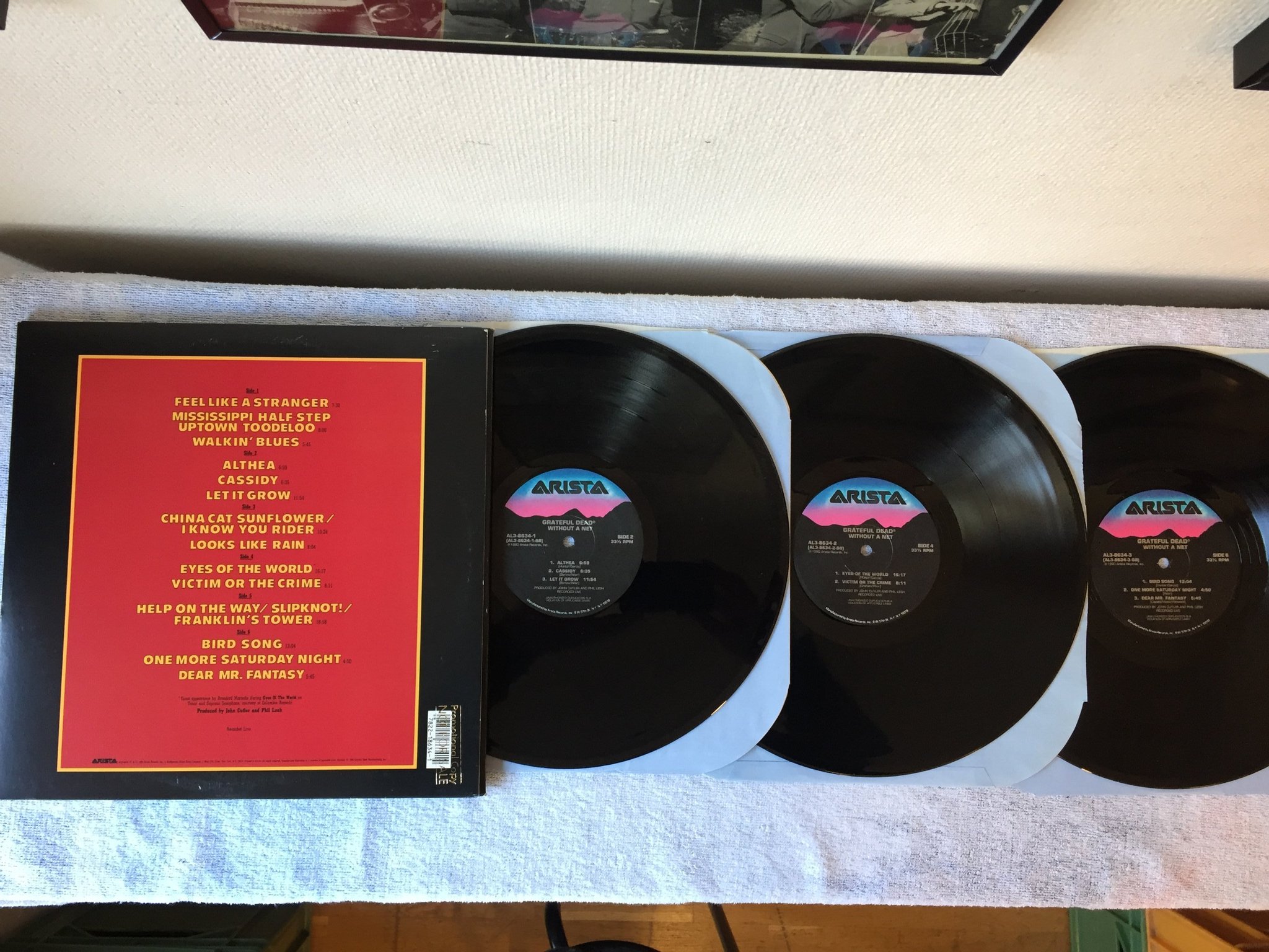 Omslagsbild för skivan GRATEFUL DEAD Without A Net 3xLP US ARISTA AL3-8634 promo stamp RARE!!!!