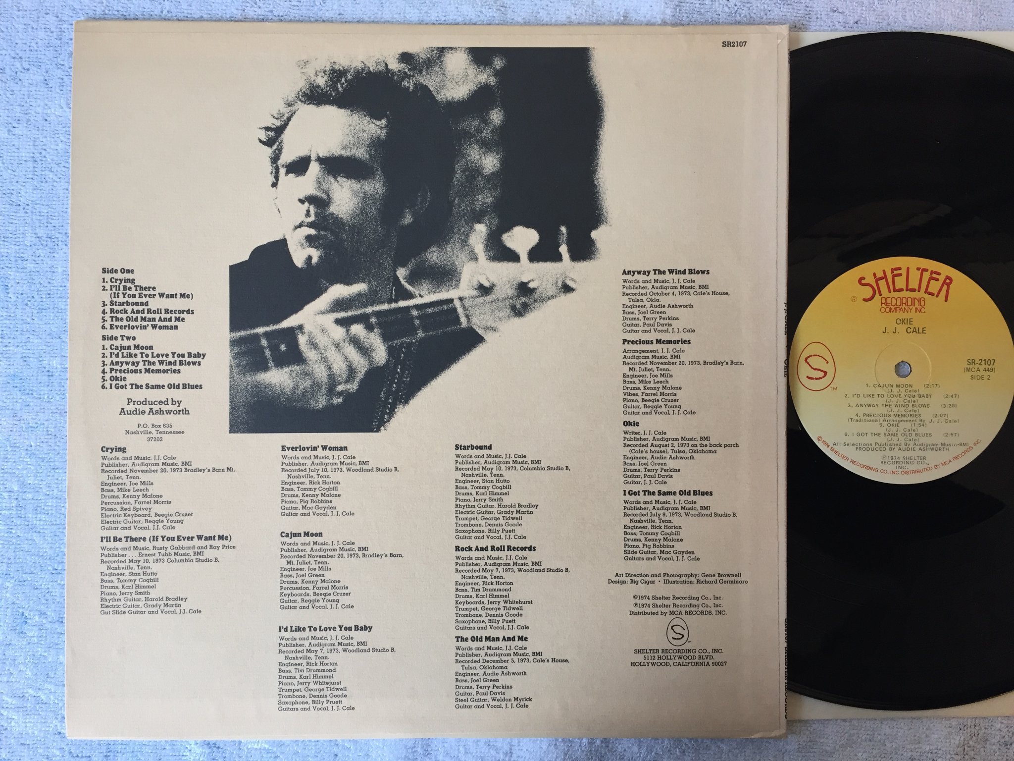 Omslagsbild för skivan J.J. CALE okie LP -74 US SHELTER SR 2107