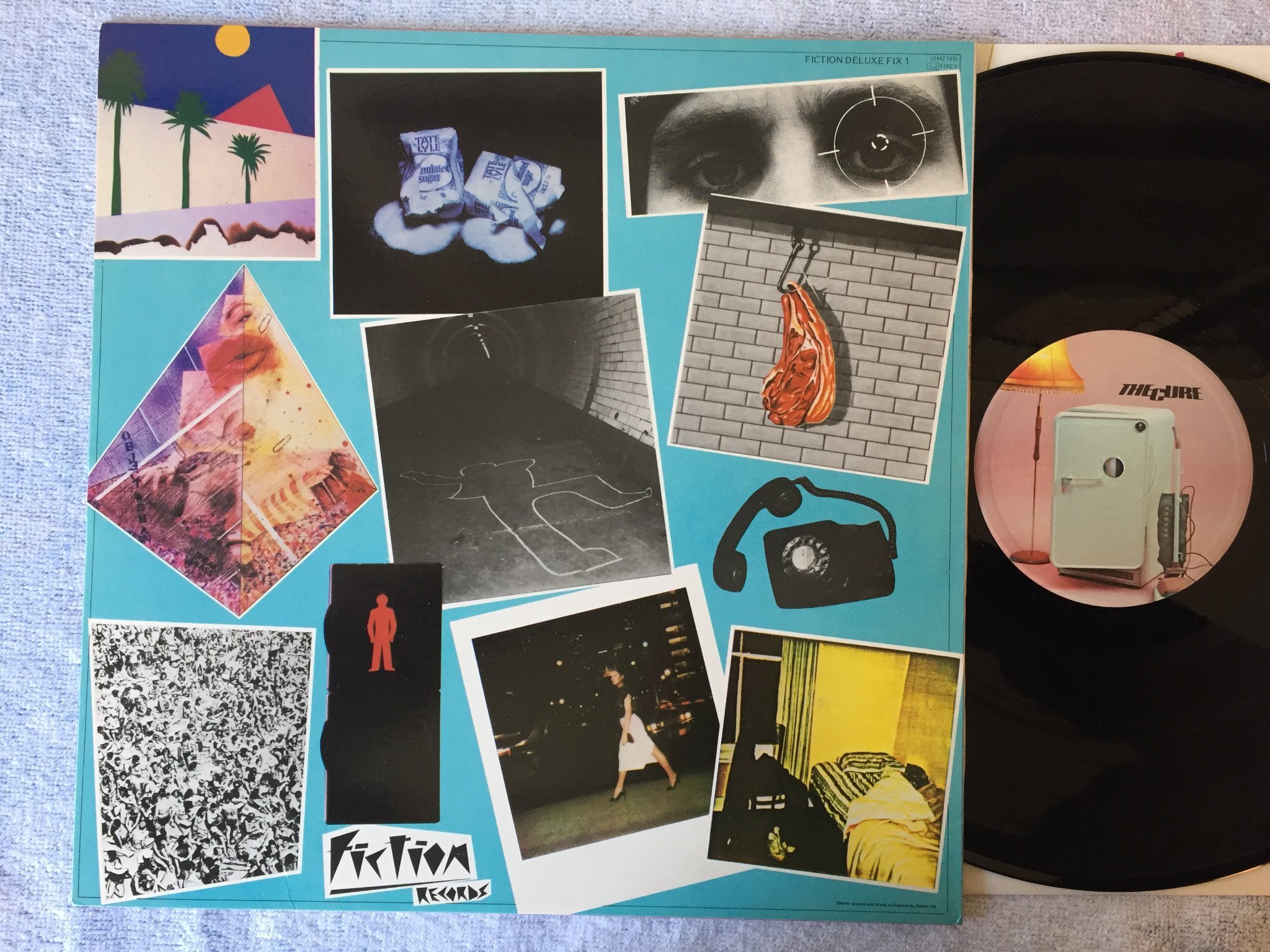 Omslagsbild för skivan THE CURE Three Imaginary Boys LP -79 UK 1st  press FICTION FIX 1