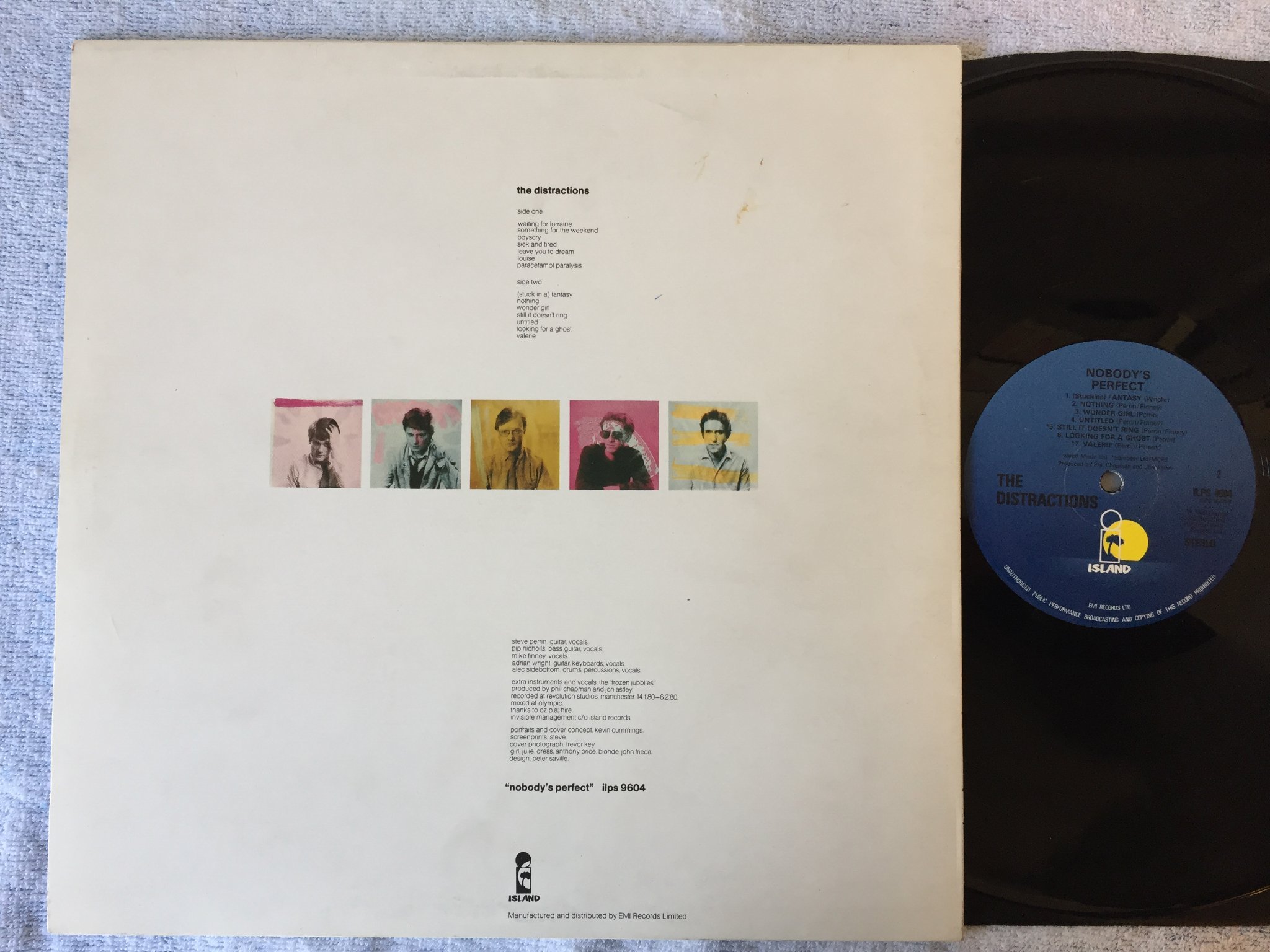 Omslagsbild för skivan THE DISTRACTIONS Nobody's Perfect LP -80 UK ISLAND ILPS 9604