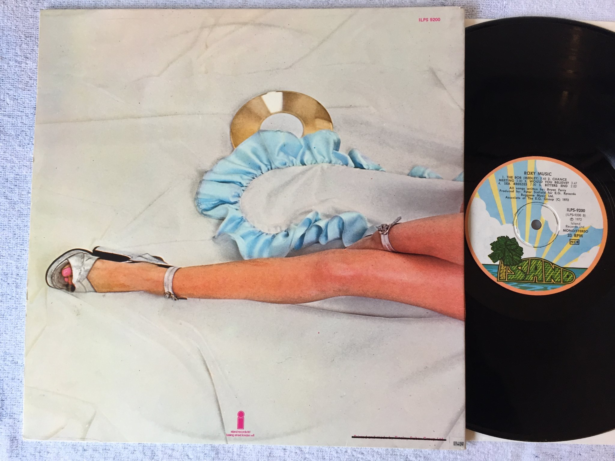 Omslagsbild för skivan ROXY MUSIC s/t LP -72 ISLAND ILPS 9200
