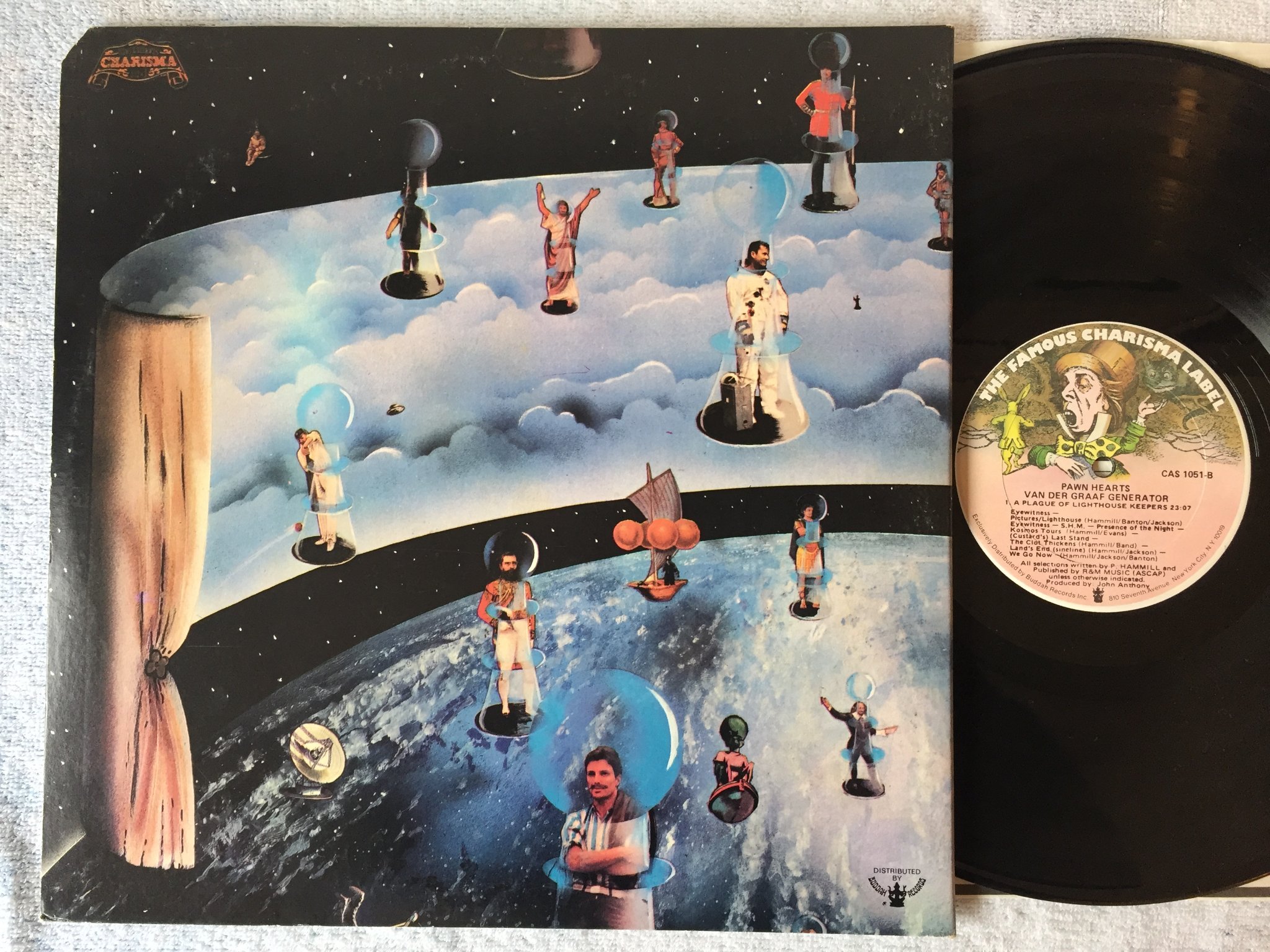 Omslagsbild för skivan VAN DER GRAAF GENERATOR pawn hearts LP US CHARISMA CAS 1051