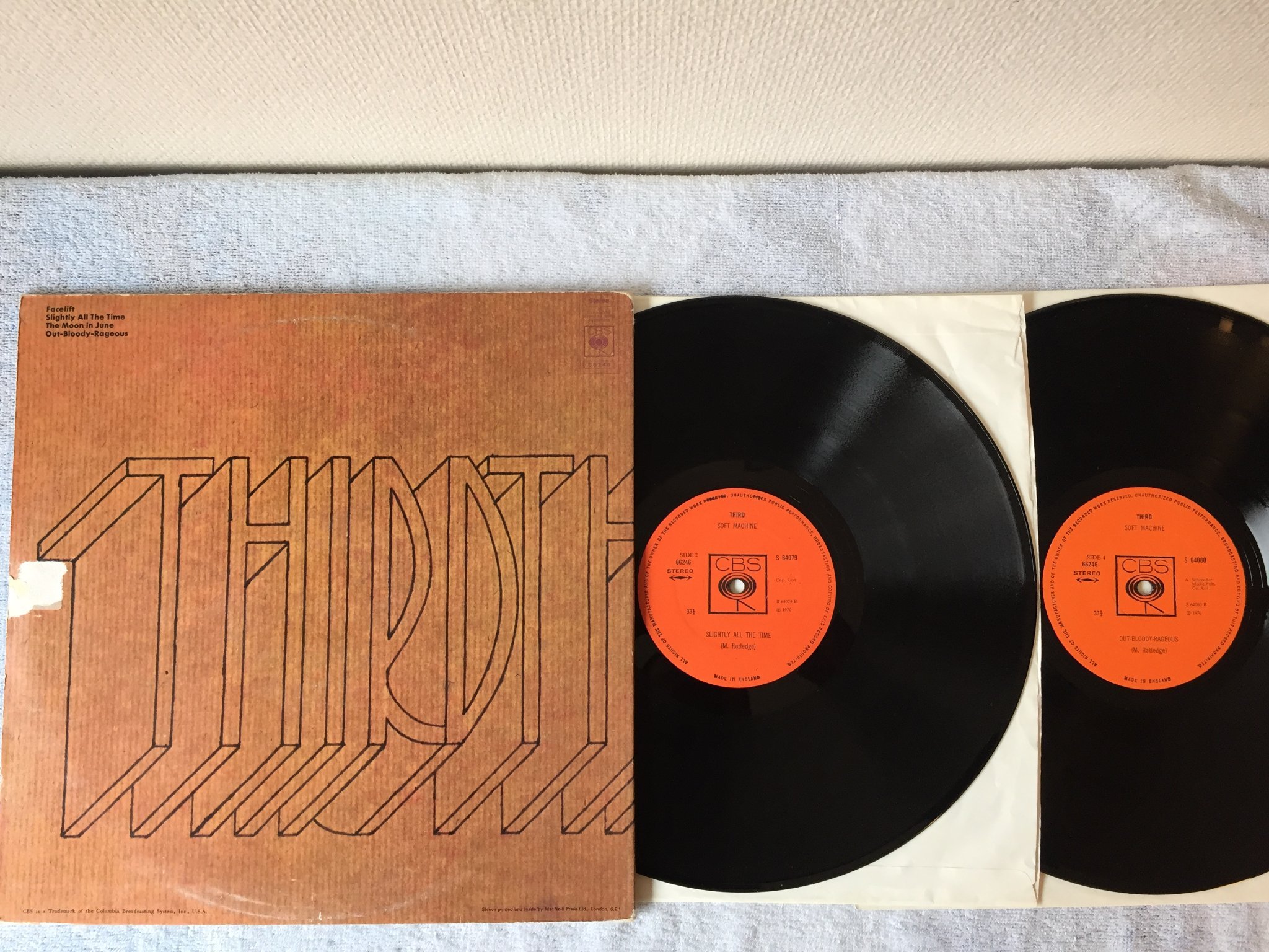 Omslagsbild för skivan SOFT MACHINE third 2xLP -70 UK CBS S 64079 