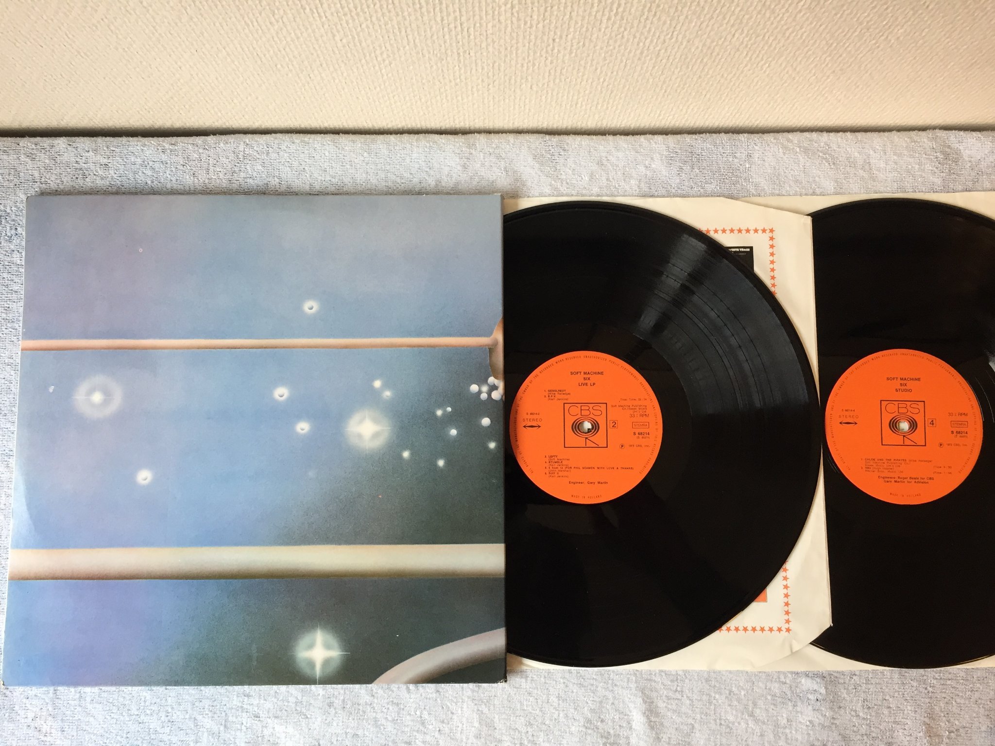 Omslagsbild för skivan SOFT MACHINE six 2xLP -73 Hol CBS S 68214
