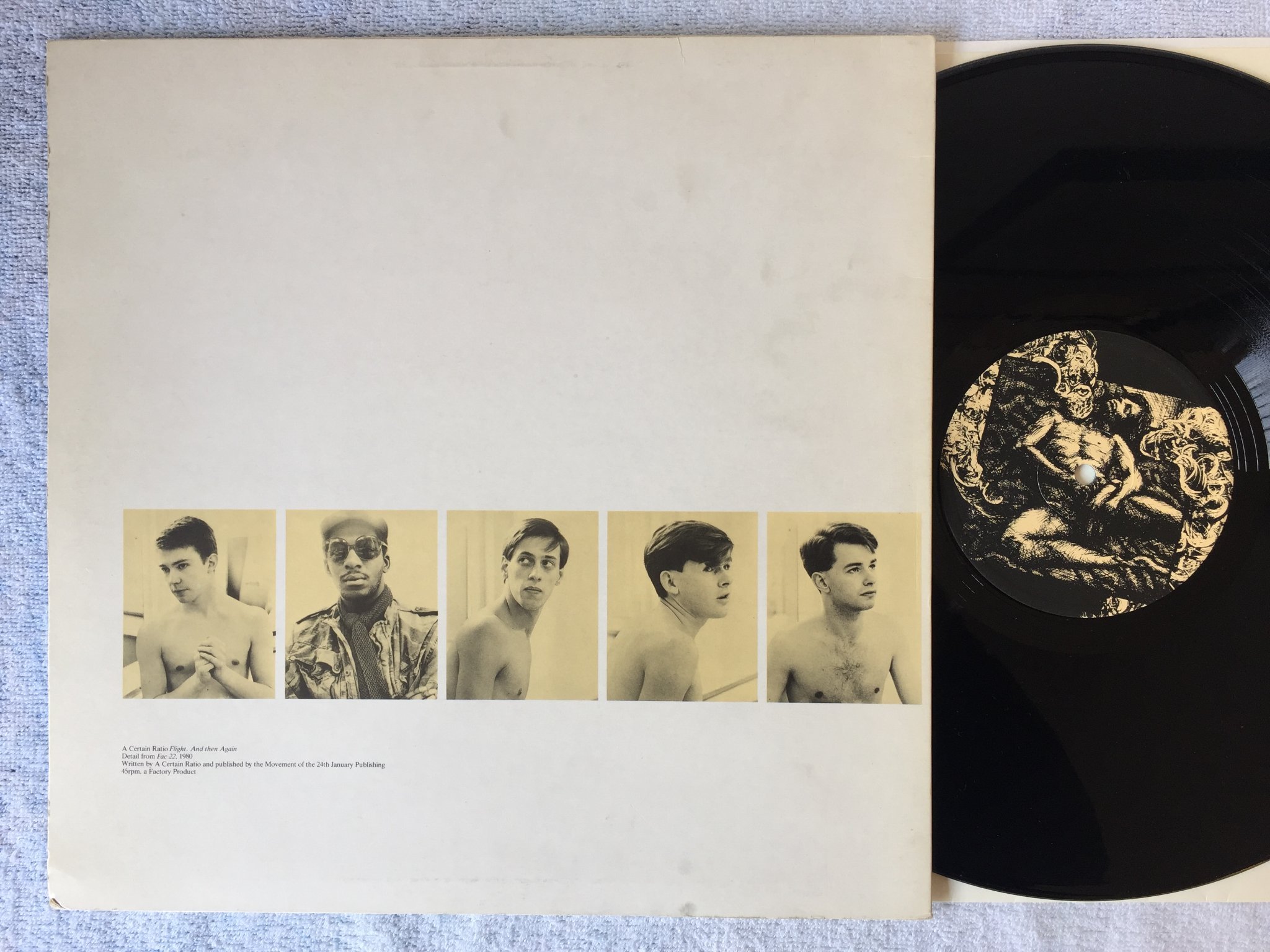 Omslagsbild för skivan A CERTAIN RATIO Flight 12”tolva -80 UK FACTORY FAC 22