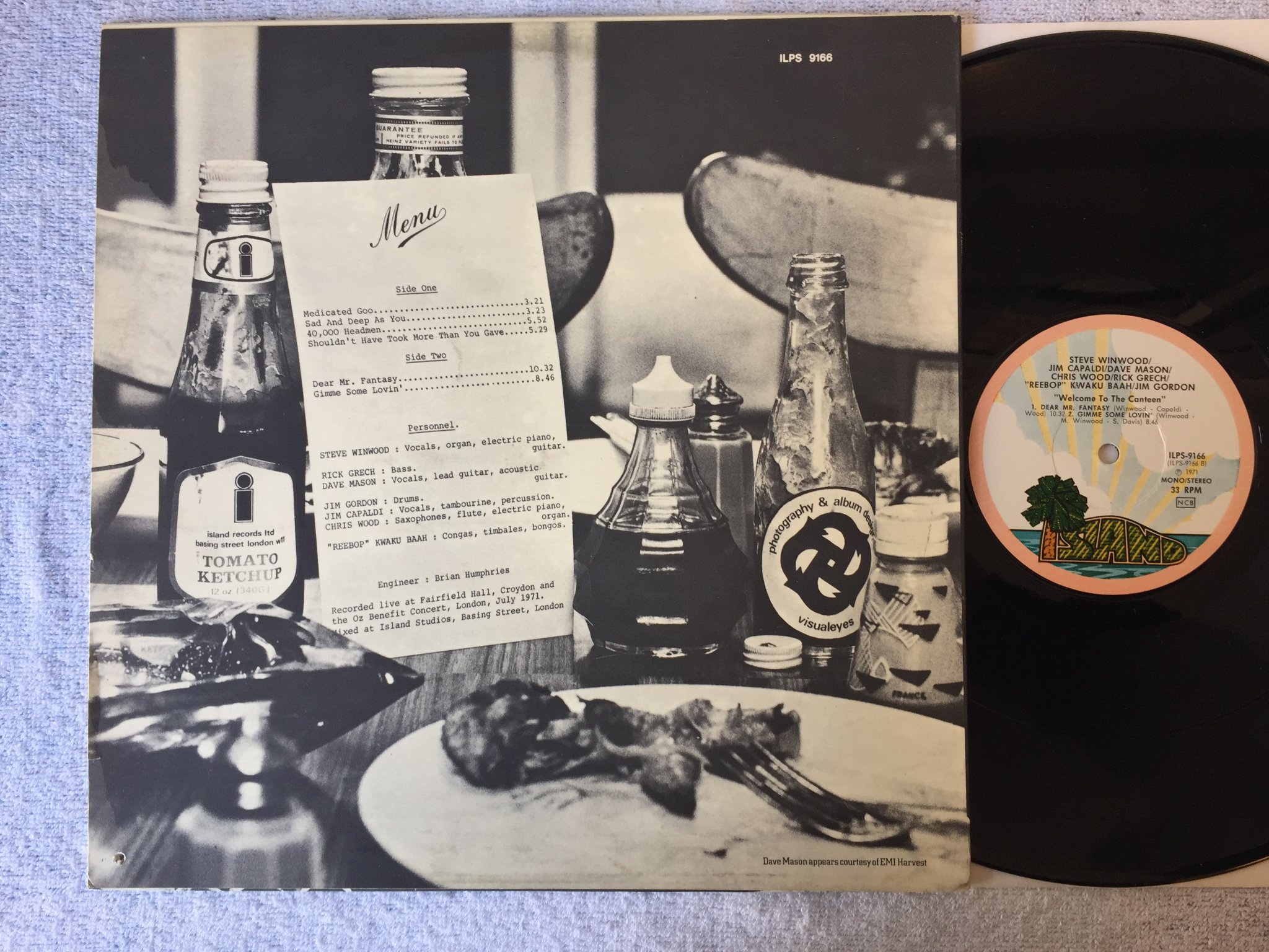 Omslagsbild för skivan STEVE WINWOOD welcome to the canteen LP -71 ISLAND ILPS 9166