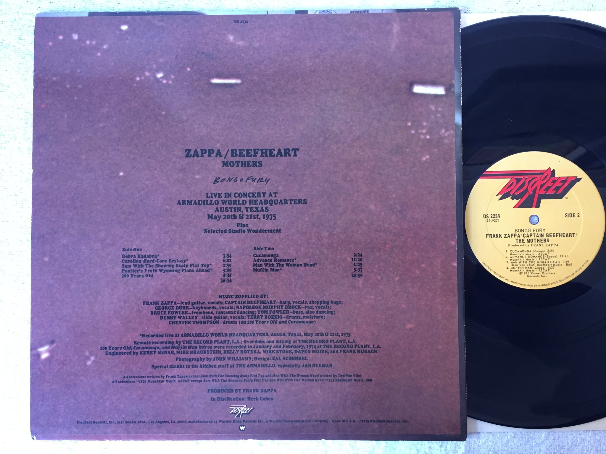 Omslagsbild för skivan FRANK ZAPPA / CAPTAIN BEEFHEART bongo fury LP US DISCREET DS 2234
