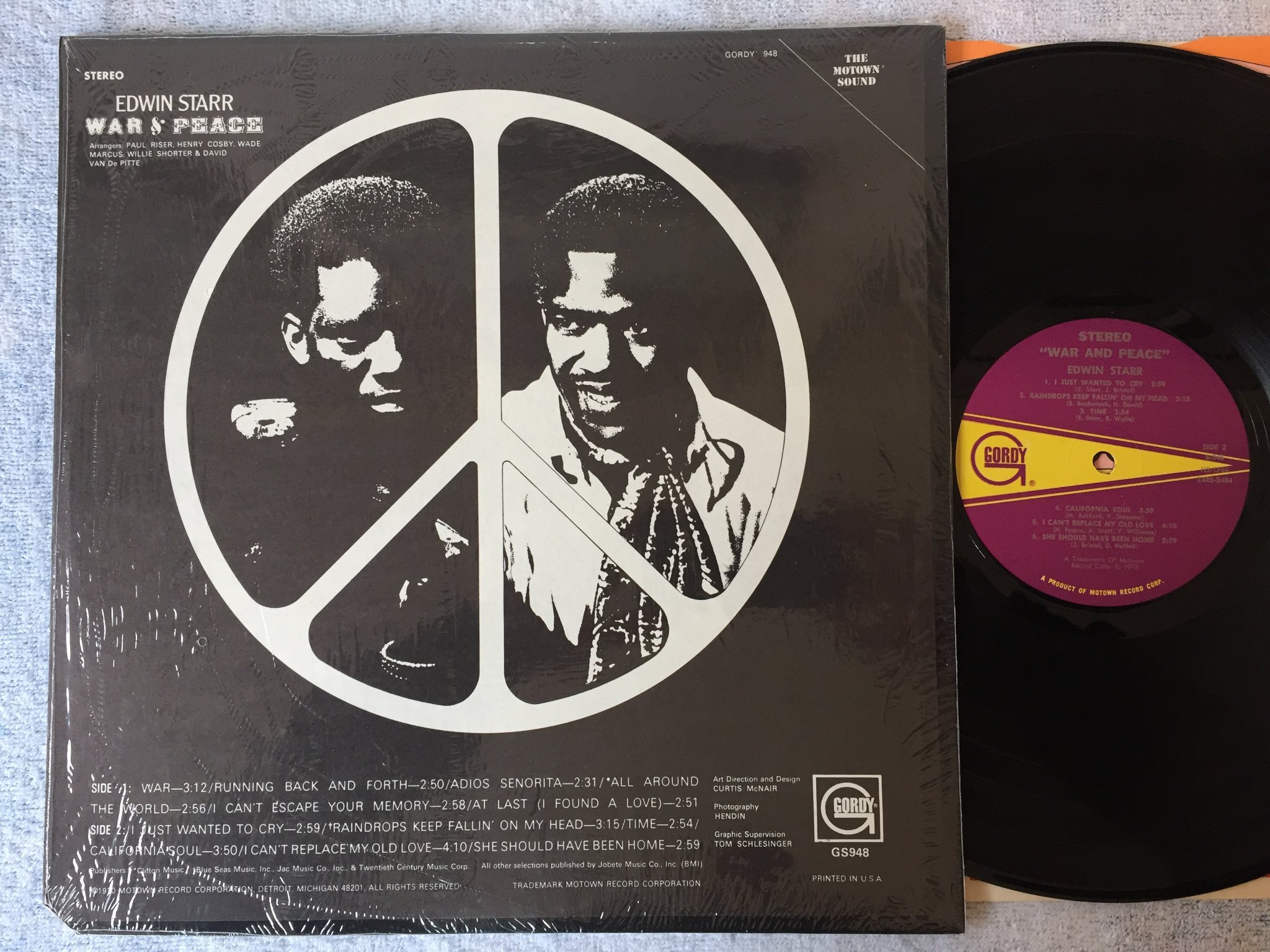 Omslagsbild för skivan ?EDWIN STARR war and peace LP -70 US GORDY HS 1764