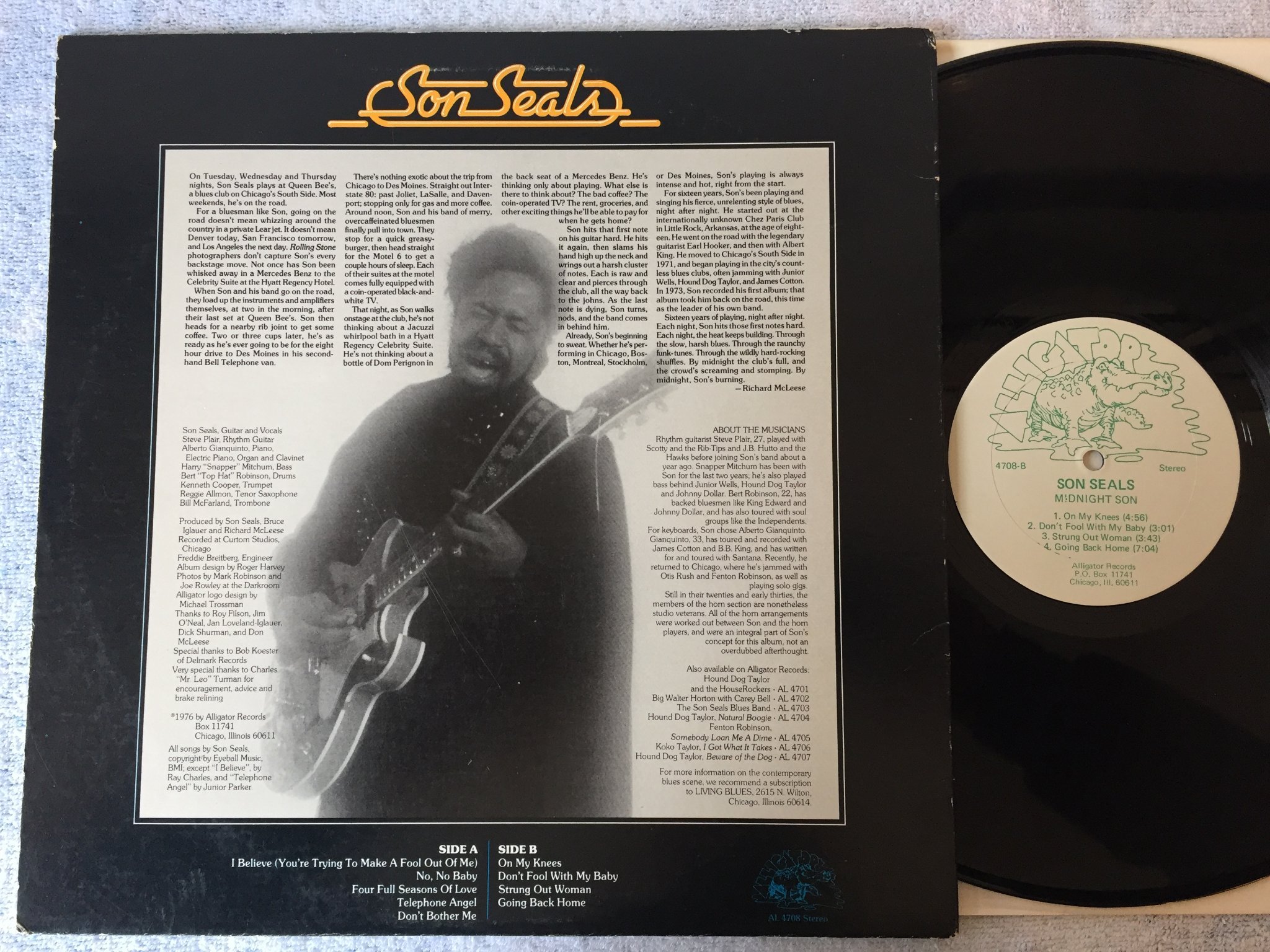 Omslagsbild för skivan SON SEALS midnight son LP -76 US ALLIGATOR 4708