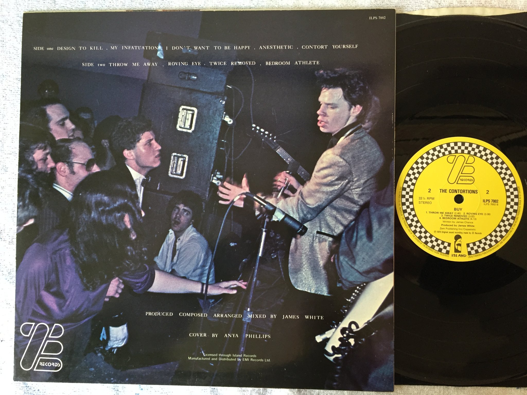 Omslagsbild för skivan THE CONTORTIONS buy LP -79 UK ZE ILPS 7002