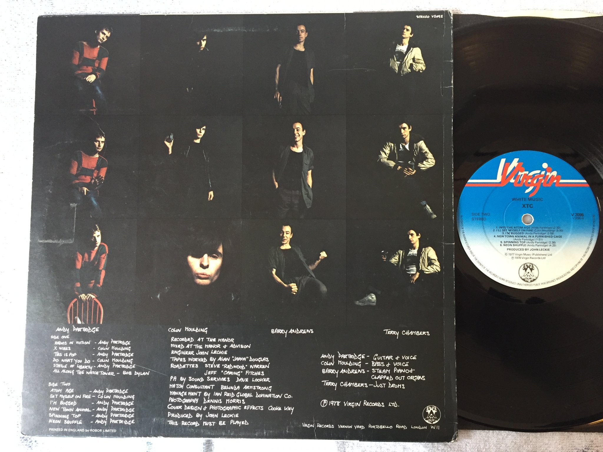 Omslagsbild för skivan XTC white music LP -78 UK VIRGIN V 2095