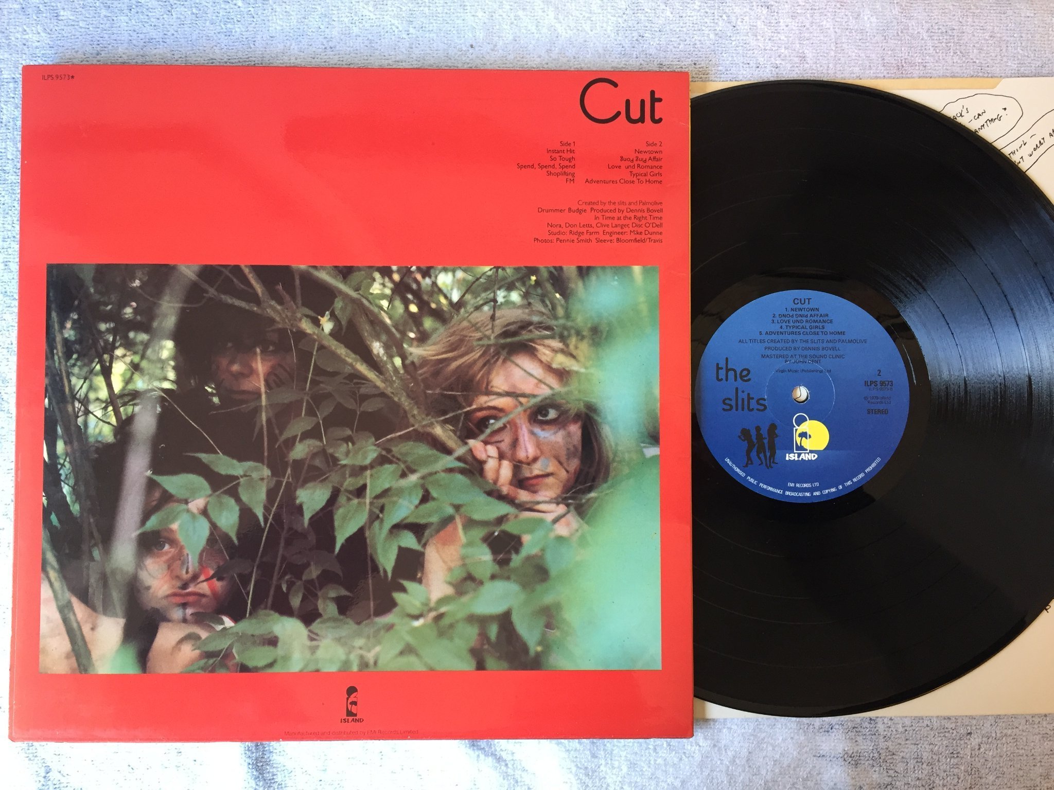 Omslagsbild för skivan THE SLITS cut LP -79 UK ISLAND ILPS 9573 rare NEW WAVE punk