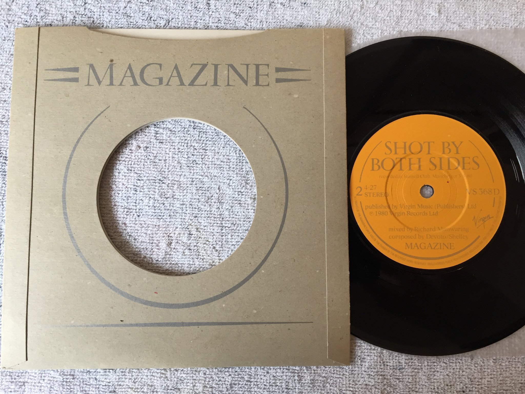 Omslagsbild för skivan MAGAZINE Sweetheart Contract 2x7”single  -80 UK VIRGIN VS 368