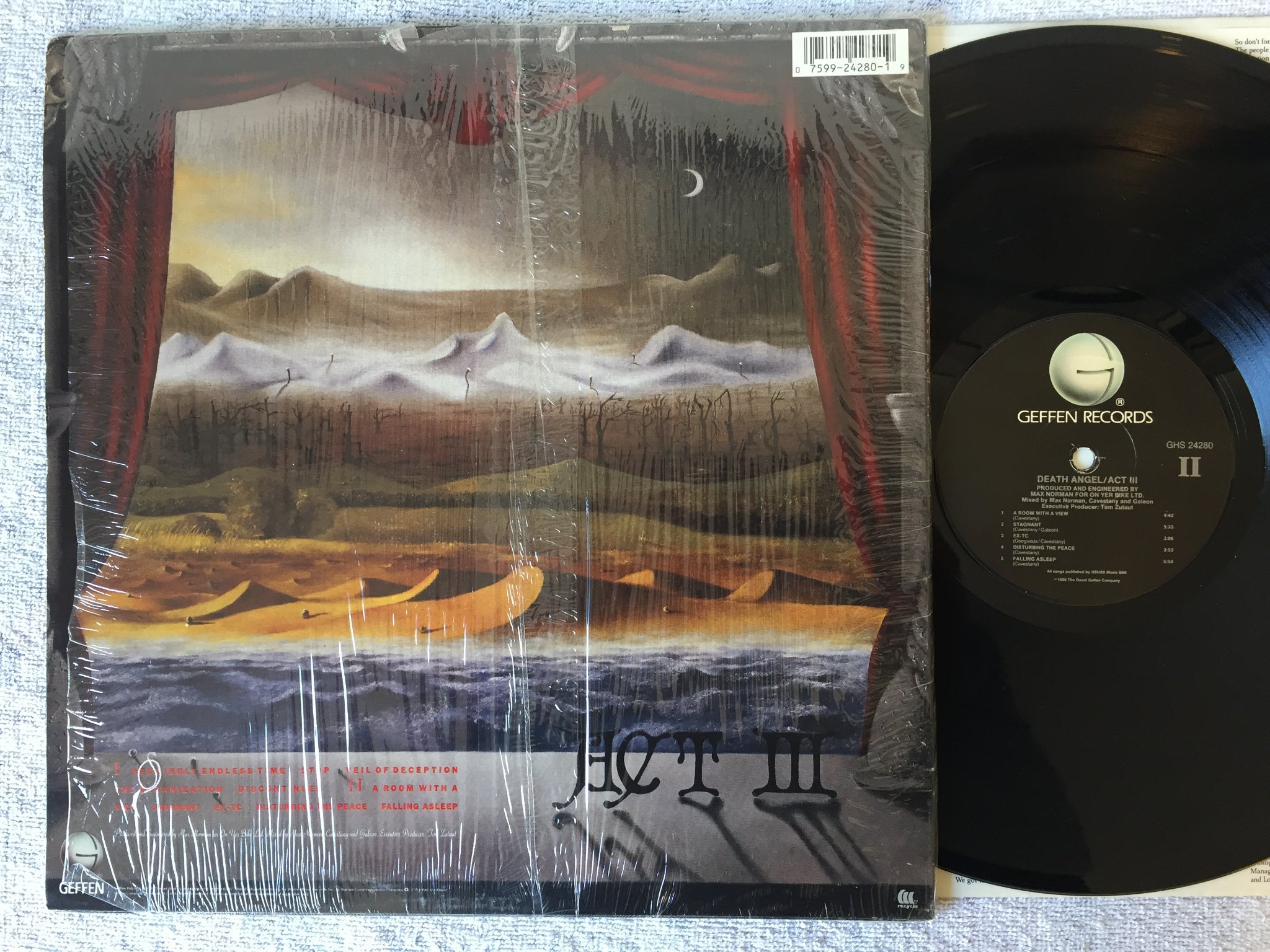 Omslagsbild för skivan DEATH ANGEL act III LP -90 US GEFFEN GHS 24280