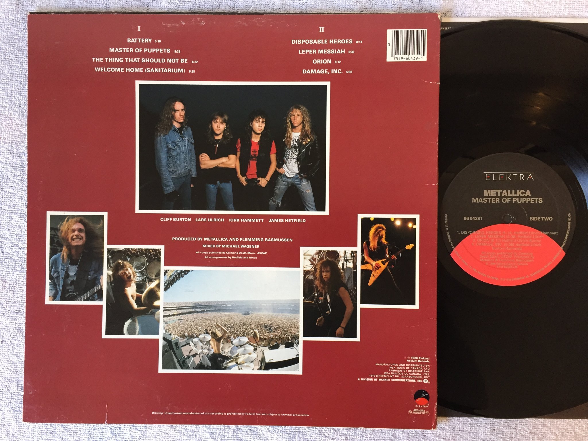 Omslagsbild för skivan METALLICA Master of puppets LP -86 Canada ELEKTRA 9604391