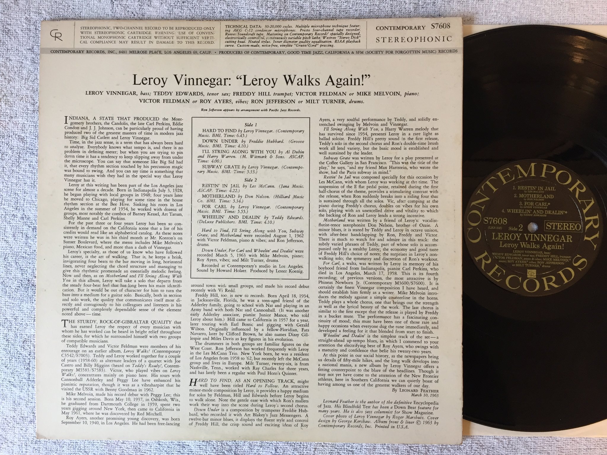 Omslagsbild för skivan LEROY VINNEGAR Leroy walks again! LP US STEREO CONTEMPORARY S7608 deep groove