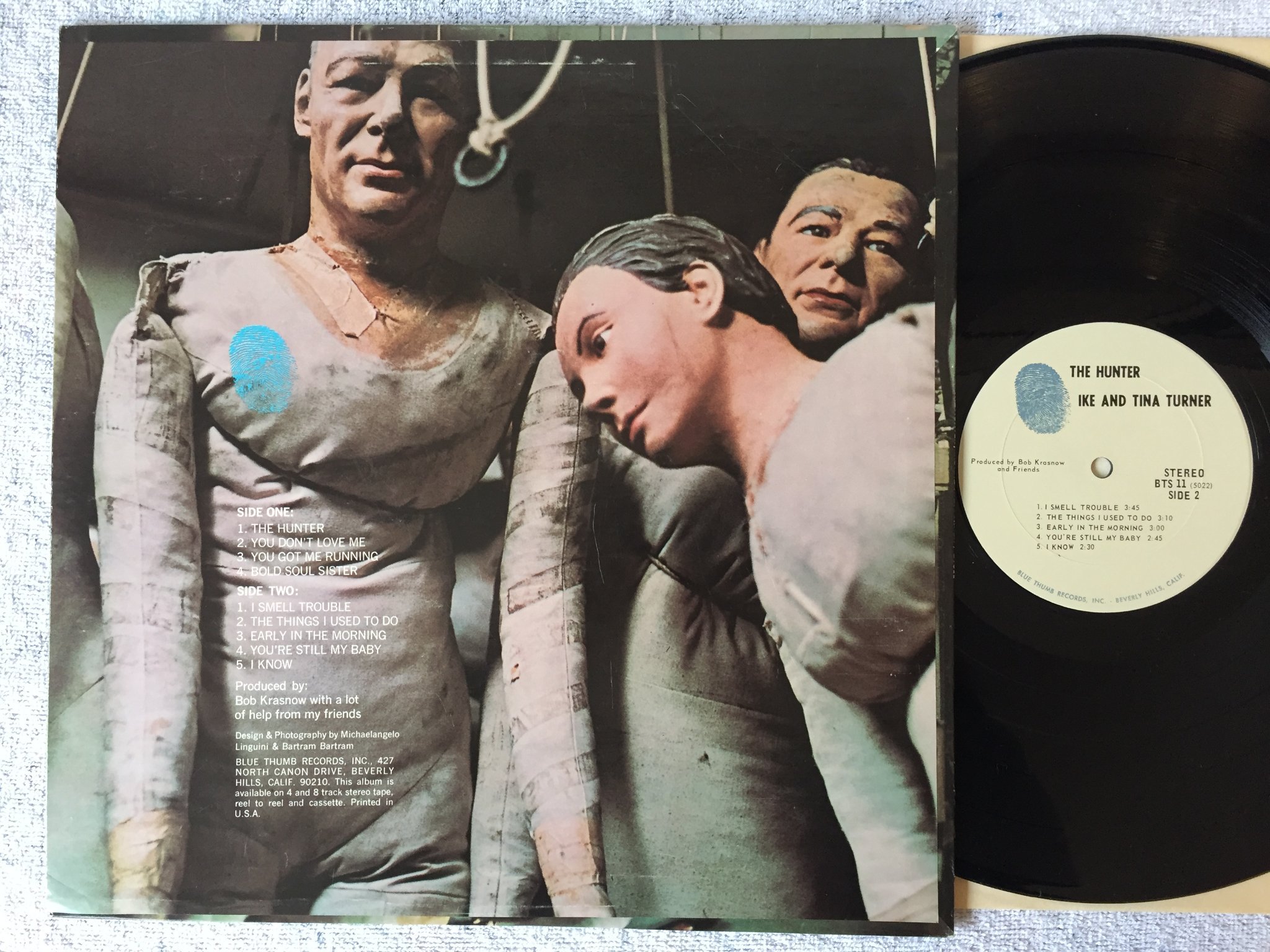 Omslagsbild för skivan IKE & TINA TURNER the hunter LP -69 US BLUE THUMB BTS 11 funky  !!!