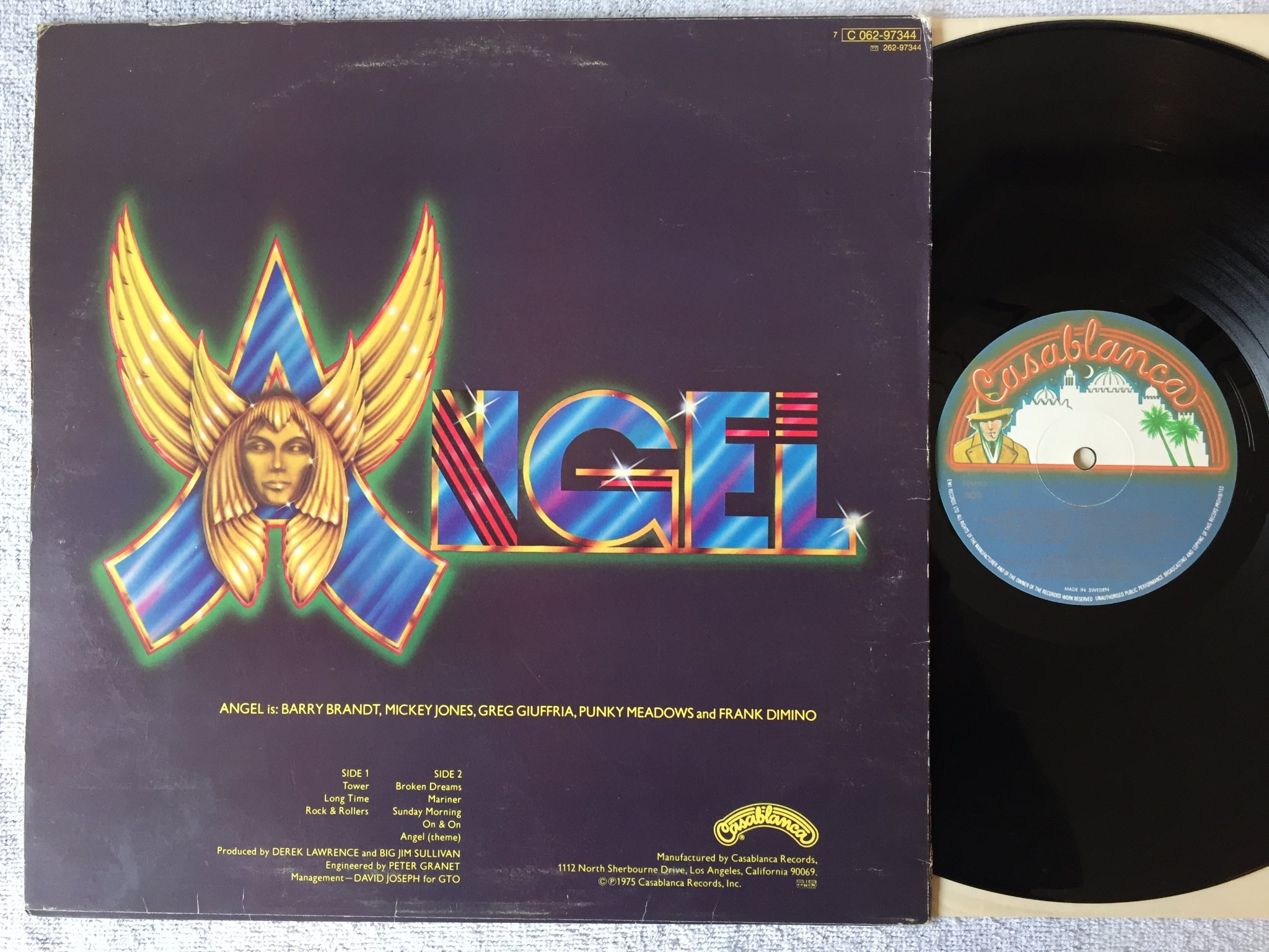 Omslagsbild för skivan ANGEL  s/t LP 75 Swe CASABLANCA 7C 062-97344