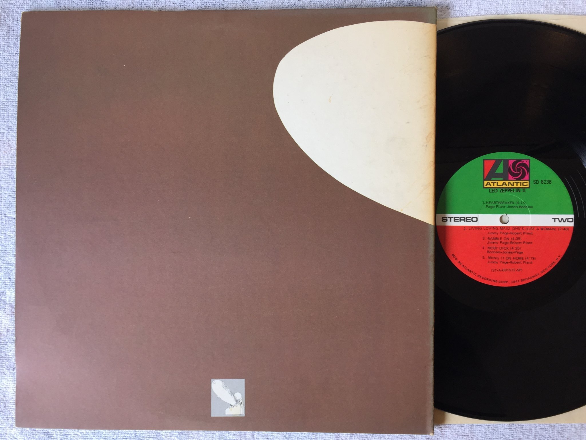 Omslagsbild för skivan LED ZEPPELIN II LP -69 US ATLANTIC SD 8236 Specialty Pressing 