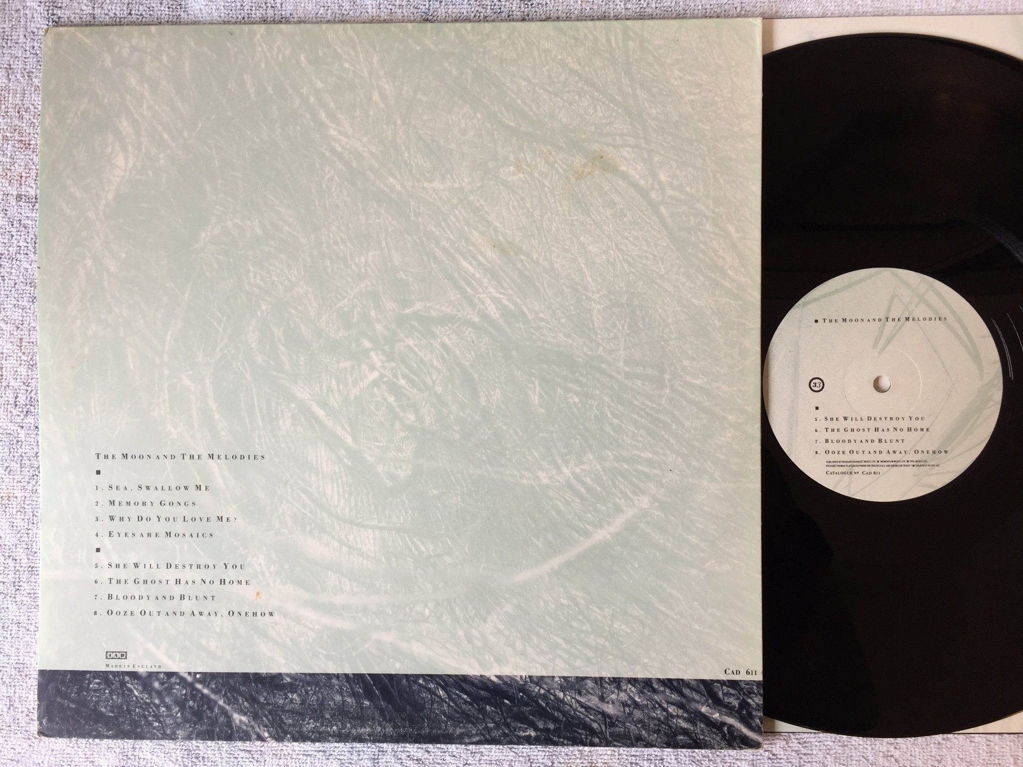 Omslagsbild för skivan HAROLD BUDD The Moon And The Melodies LP -86 UK 4AD CAD 611 
