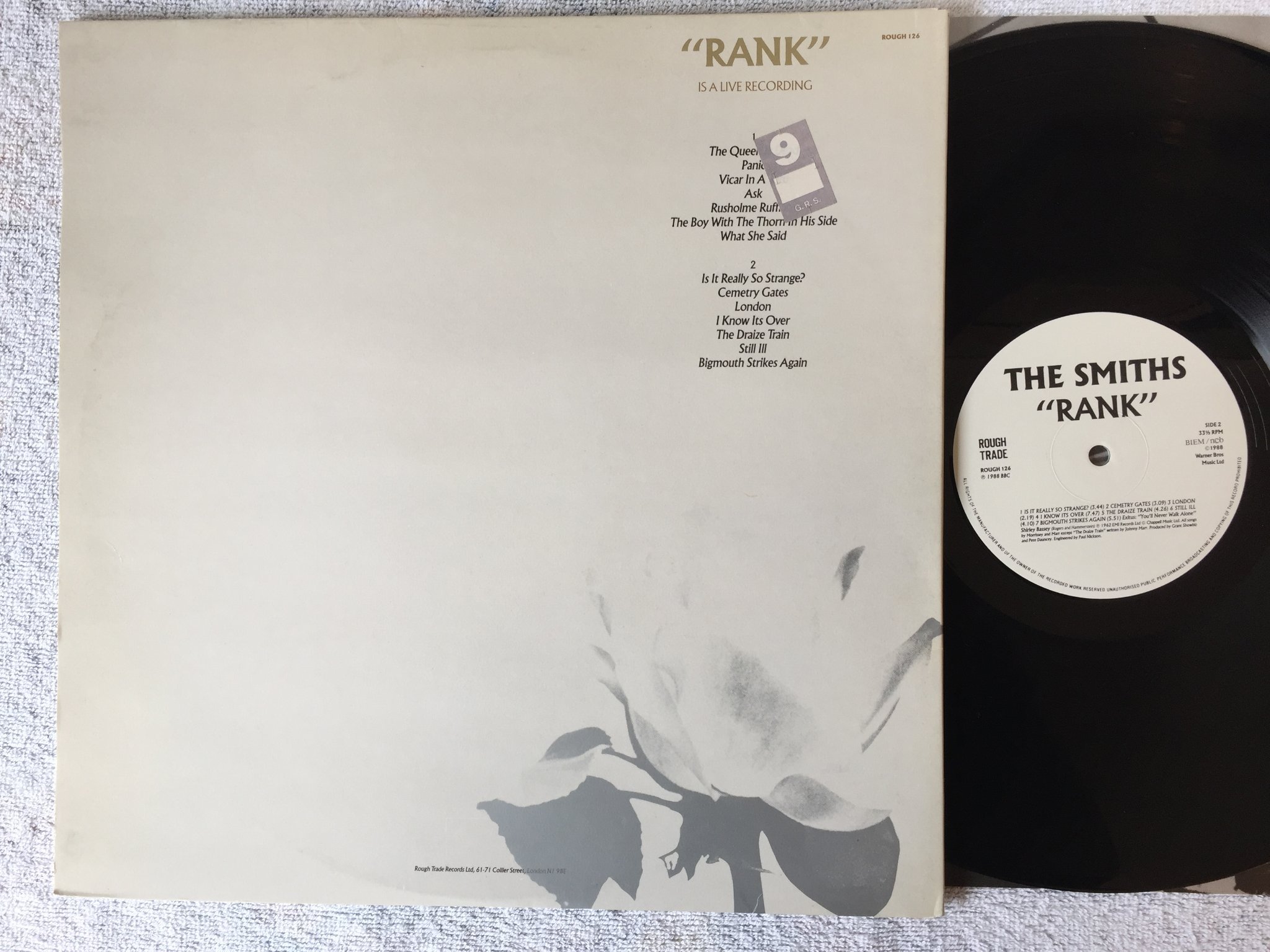 Omslagsbild för skivan THE SMITHS rank LP -88 Swe ROUGH TRADE ROUGH 126